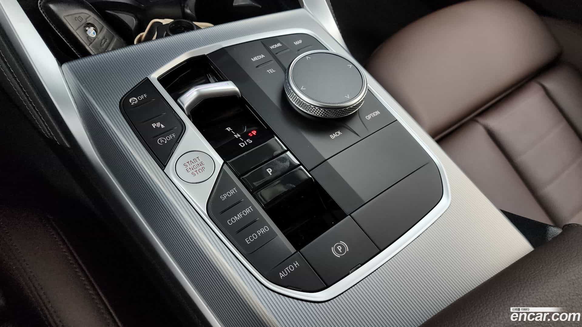4-Series BMW 2023.10-INNER-009