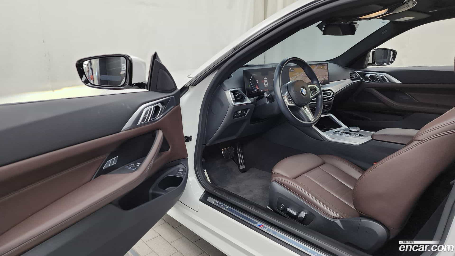 4-Series BMW 2023.10-INNER-010