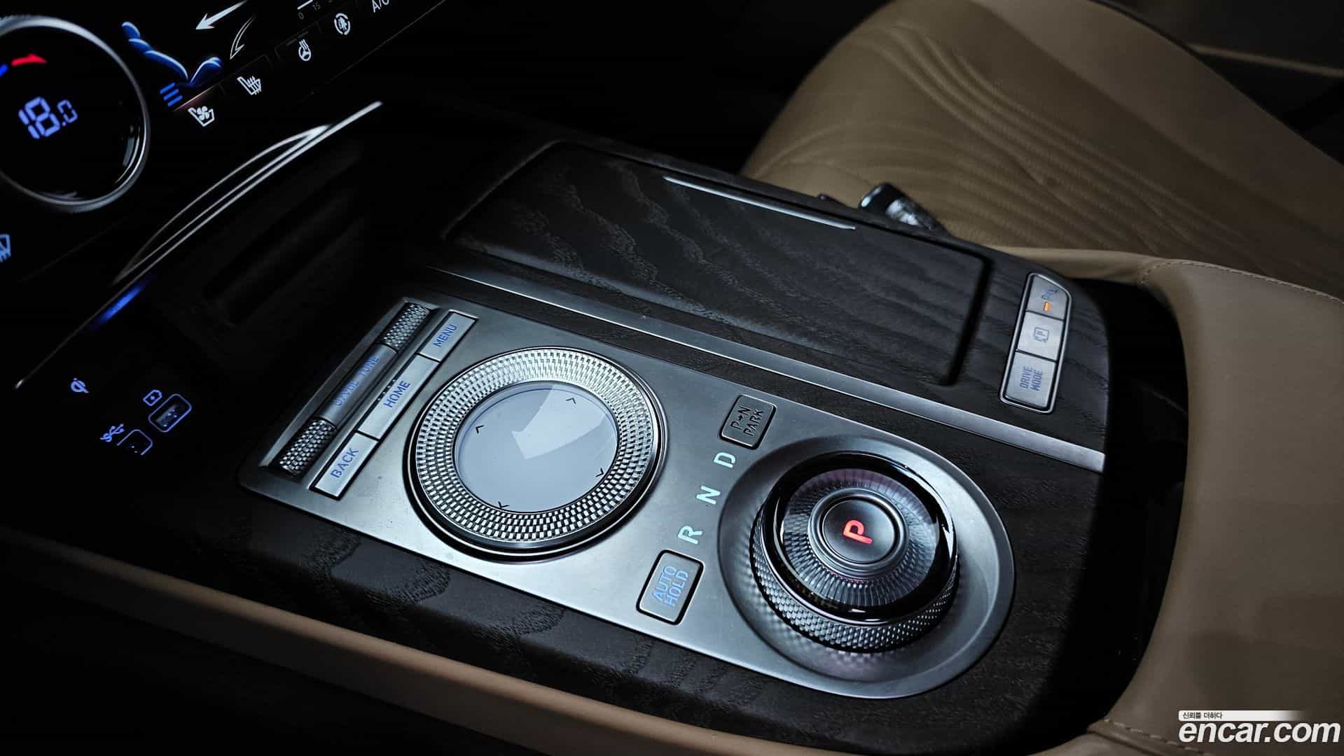 G80 Genesis 2022.0-INNER-009