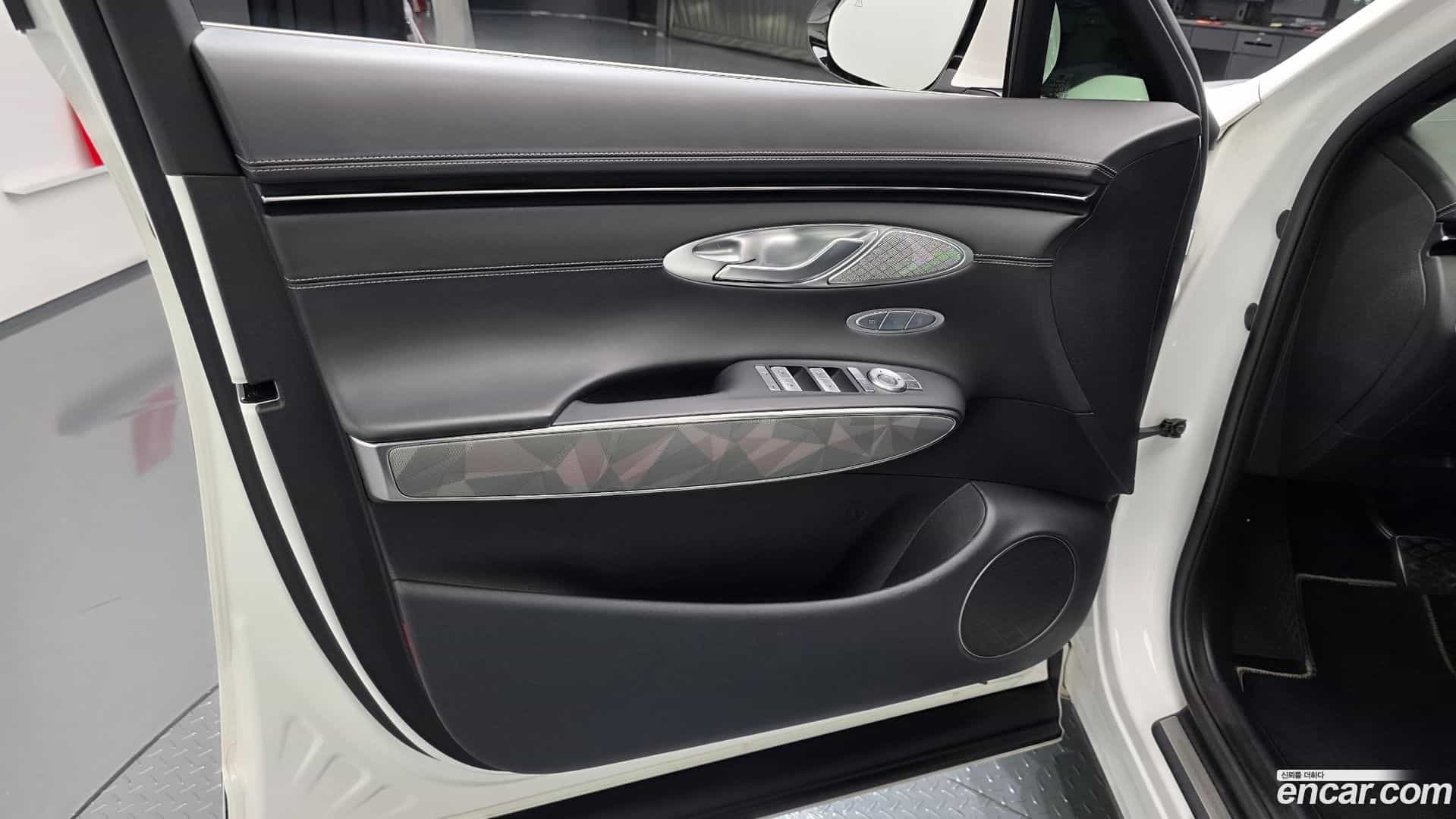 GV70 Genesis 2021.2-INNER-034