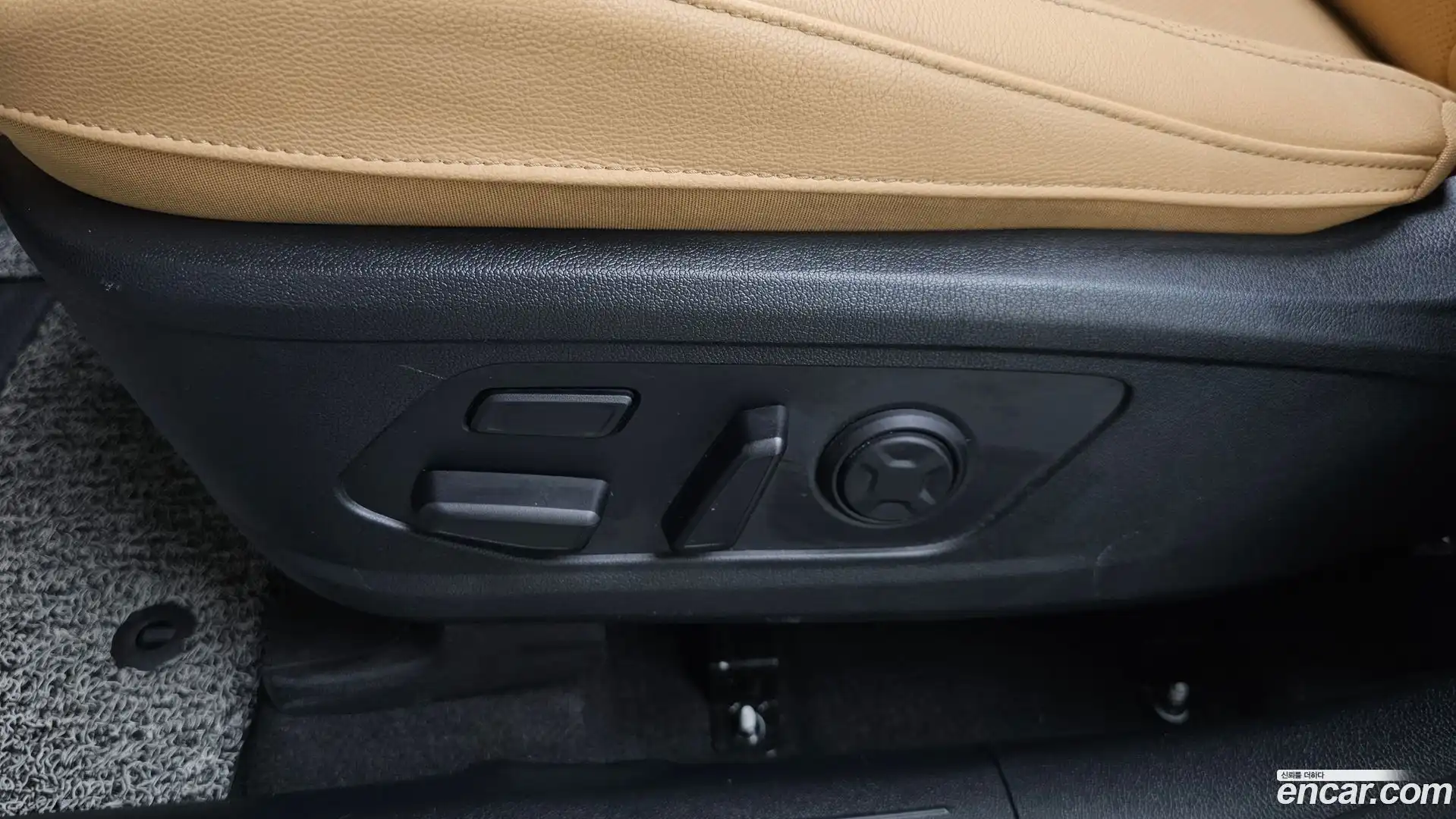 Sorento Kia 2022.6-OPTION-045