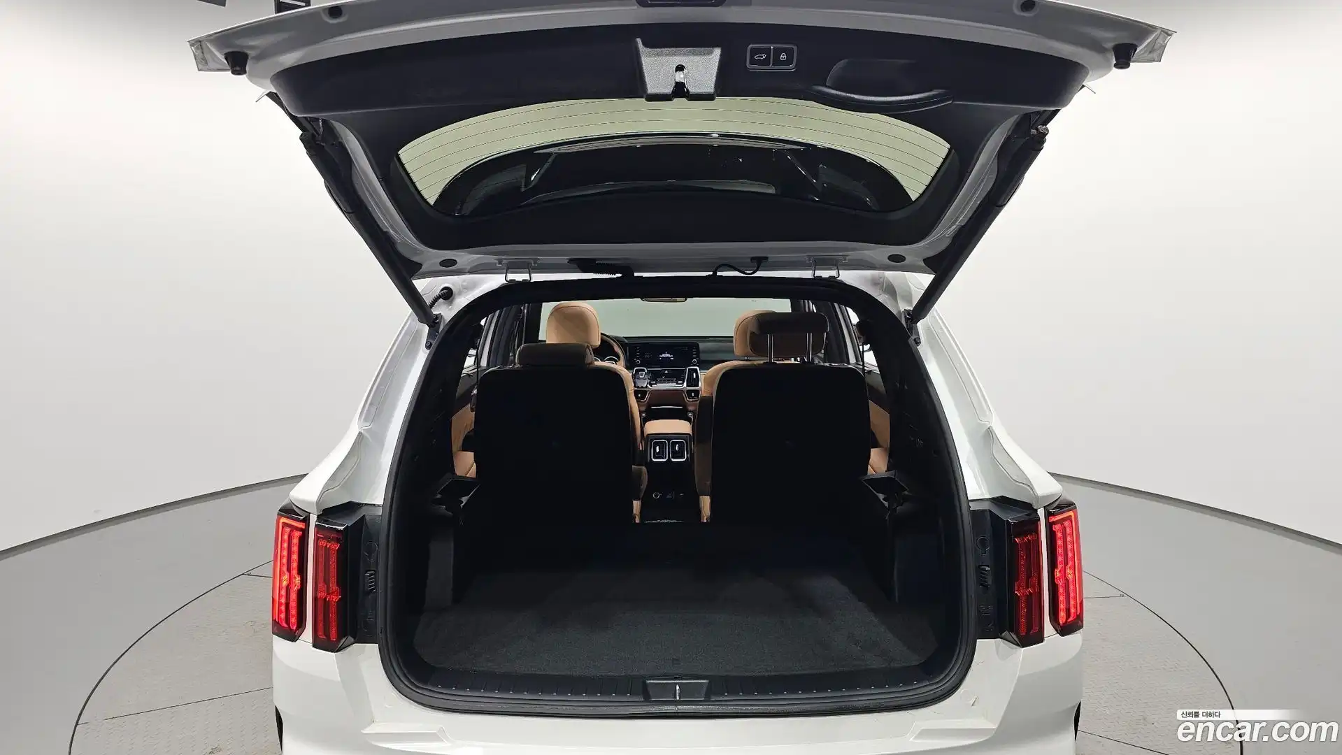 Sorento Kia 2022.6-OPTION-053