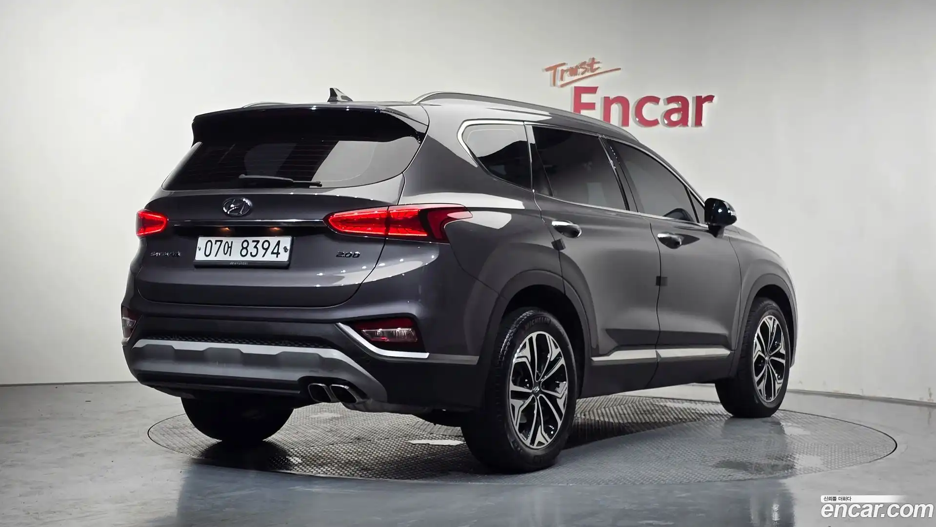 Santafe Hyundai 2018.3-OUTER-002