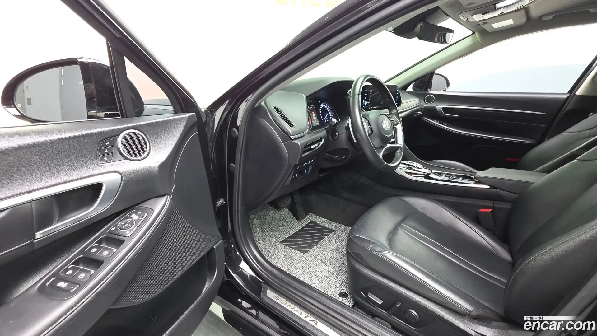Sonata Hyundai 2022.3-INNER-010