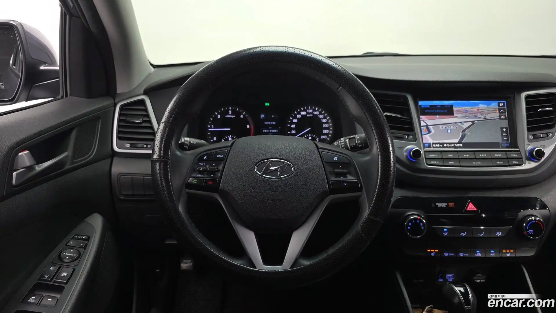 Tucson Hyundai 2017.10-OPTION-017