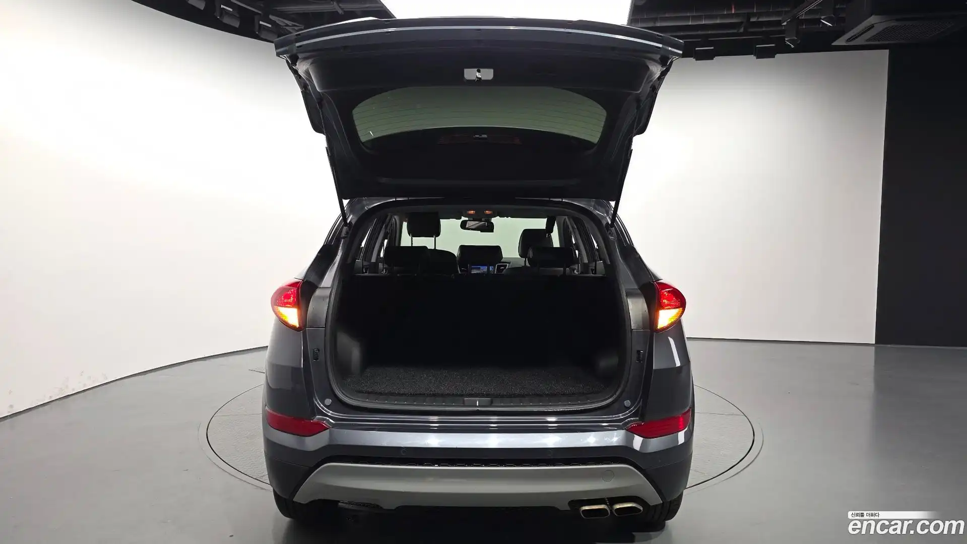 Tucson Hyundai 2017.10-OPTION-024