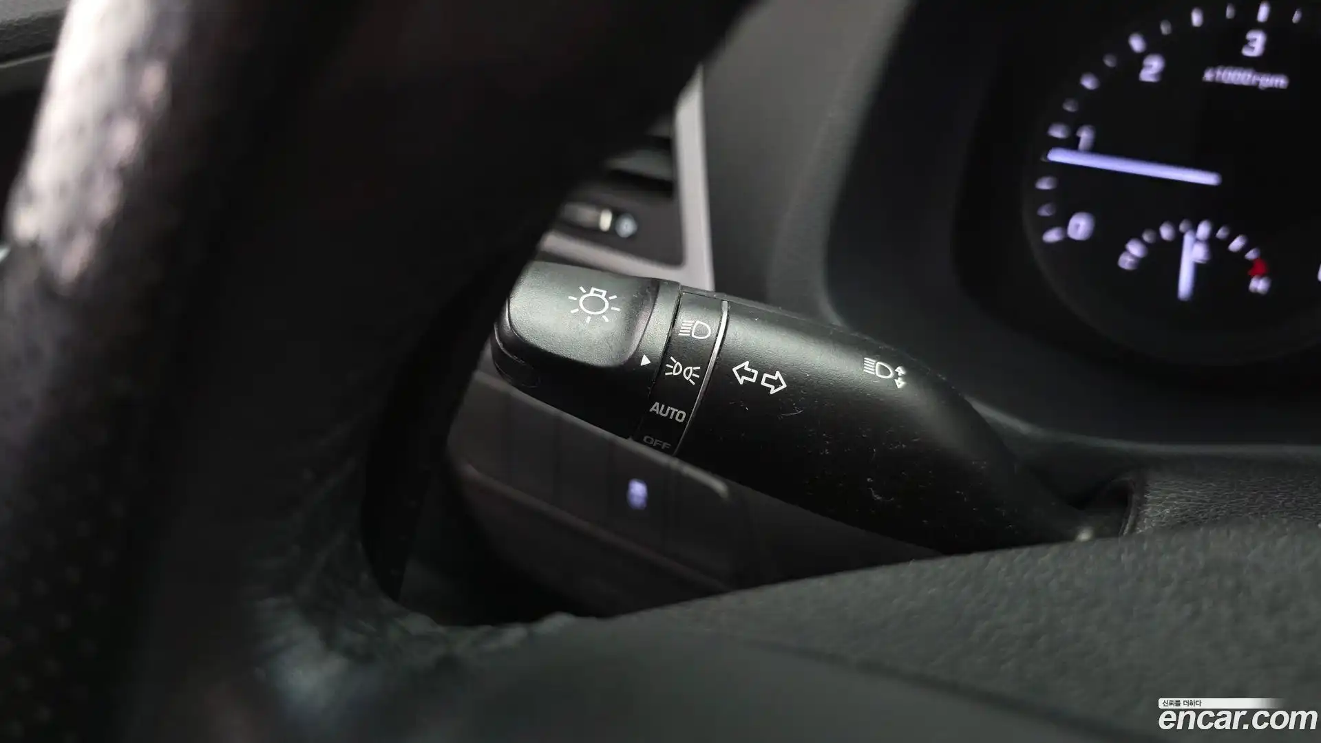Tucson Hyundai 2017.10-OPTION-040