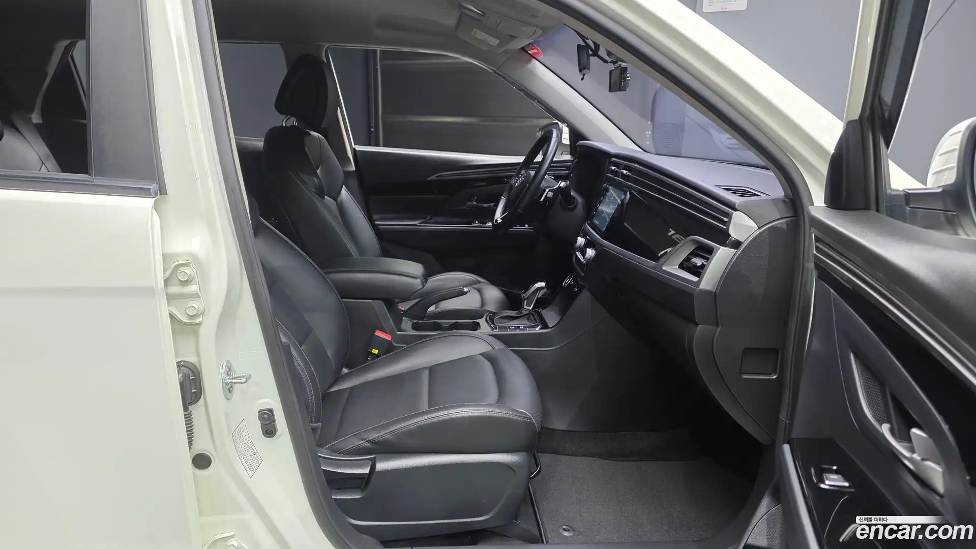 KORANDO KG Mobility 2020.4-OPTION-015