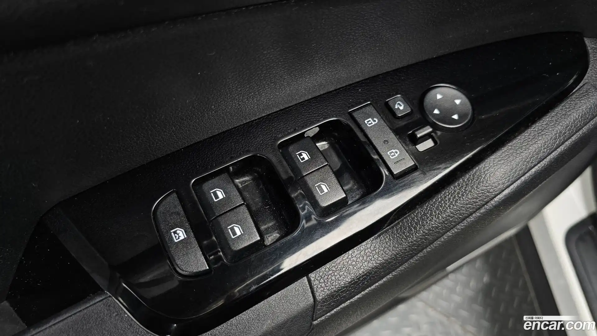 Sportage Kia 2022.6-OPTION-023