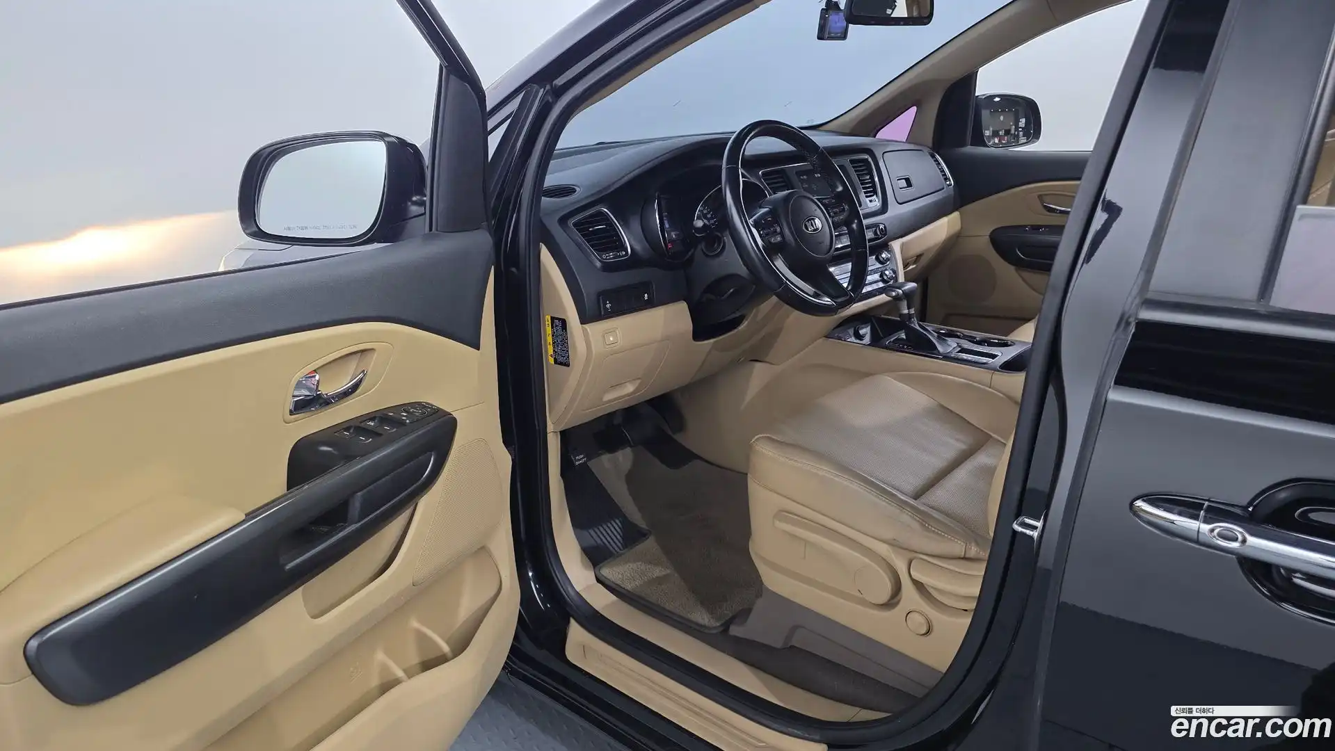 Canival Kia 2020.5-INNER-010