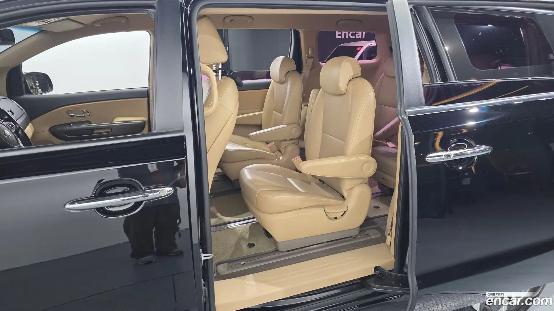 Canival Kia 2020.5-OPTION-015