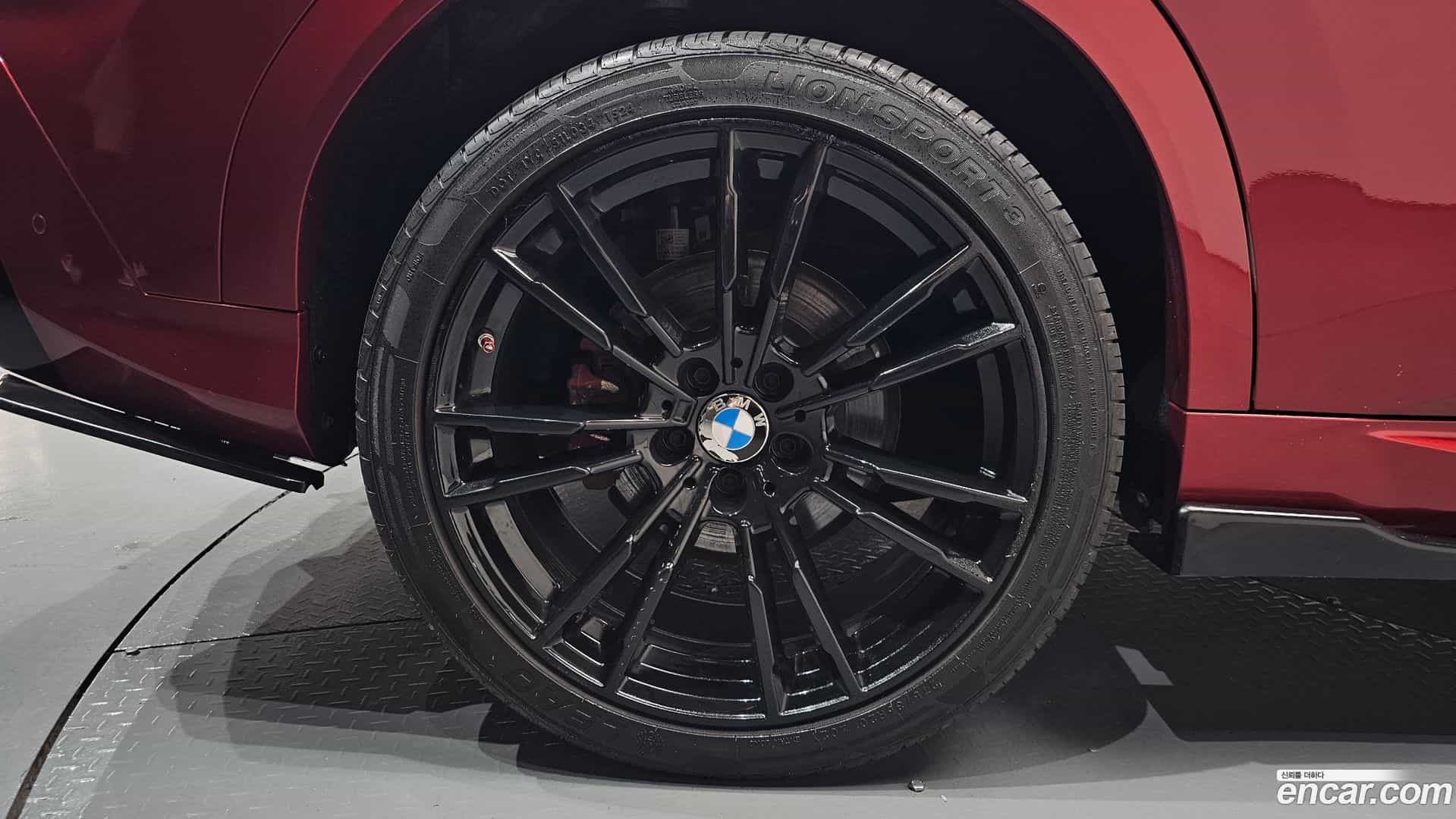 iX2 BMW 2024.11-OUTER-031