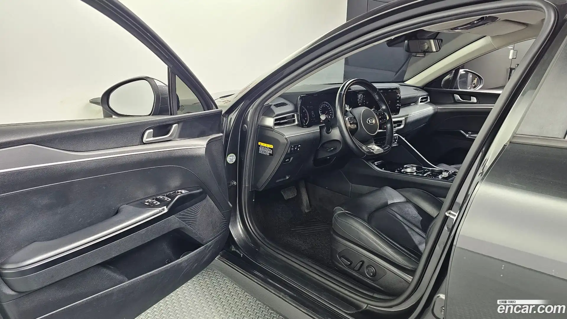 K5 Kia 2020.2-INNER-010