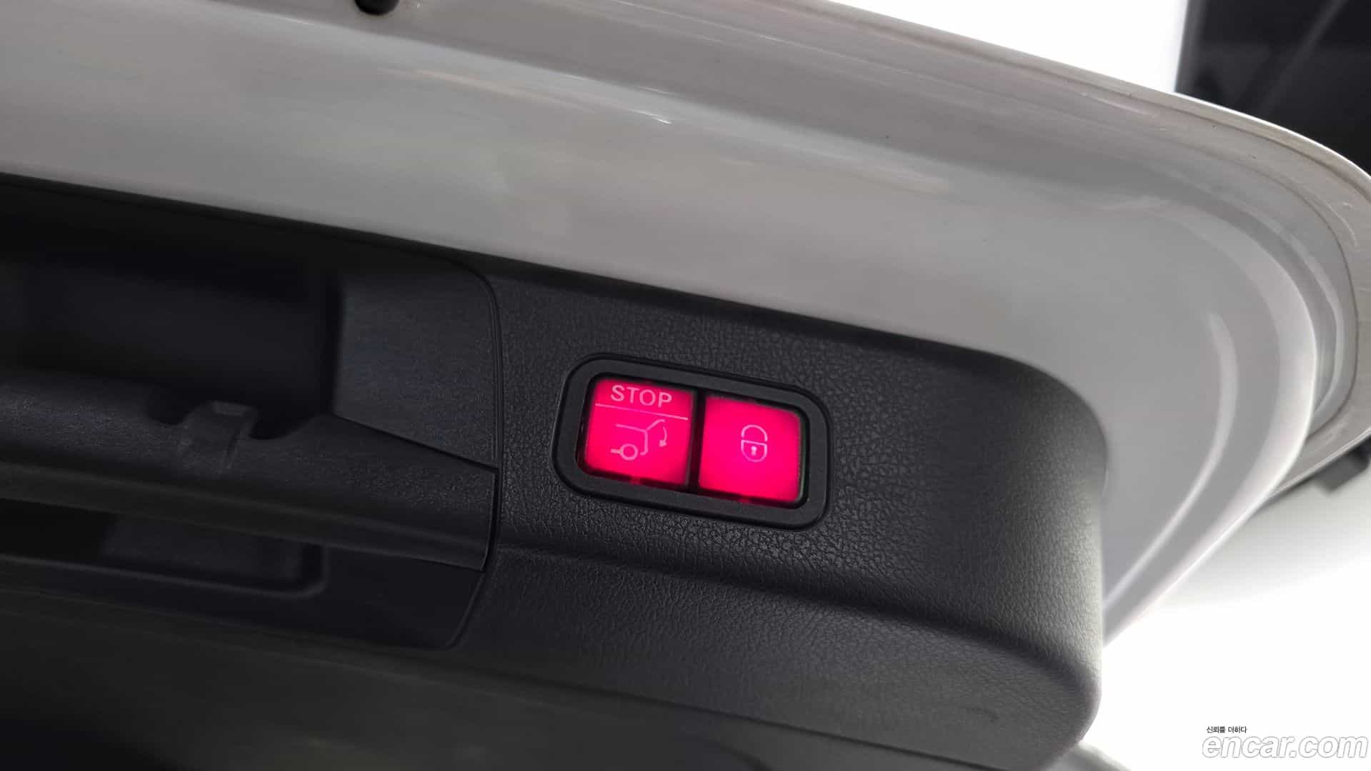 GLB-Class Mercedes-Benz 2021.8-OPTION-023