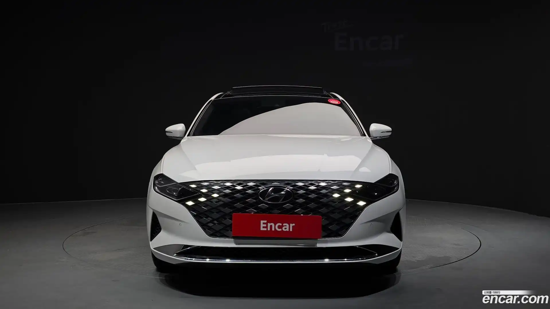 Grandeur Hyundai 2022.8-OUTER-003