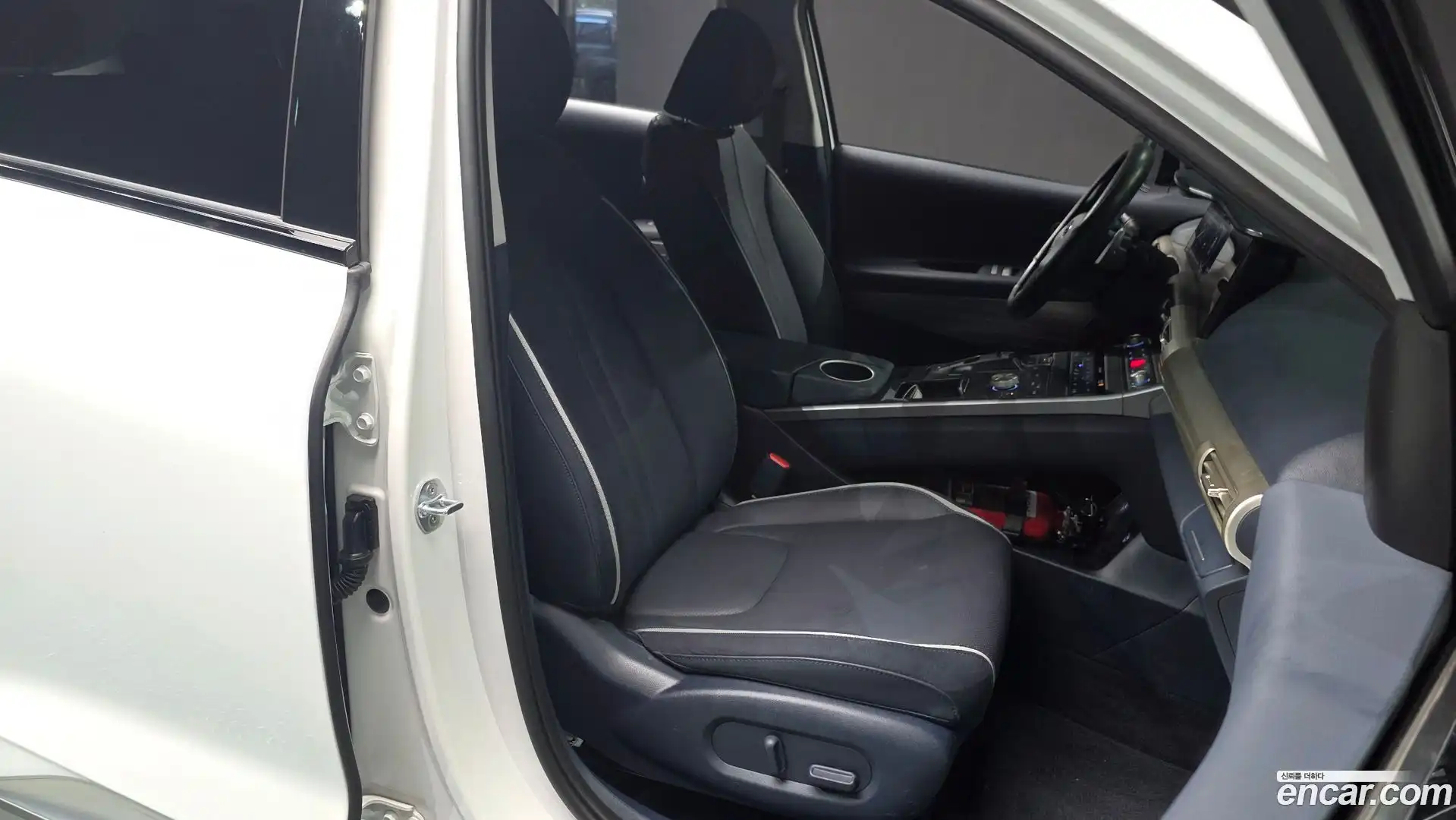 Nexo Hyundai 2023.2-INNER-036