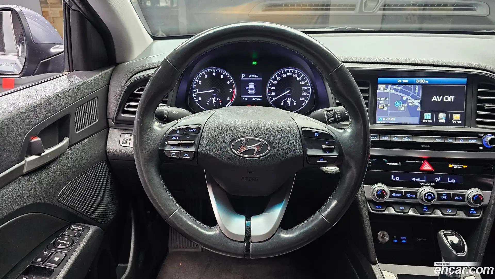 AVANTE Hyundai 2019.1-OPTION-017