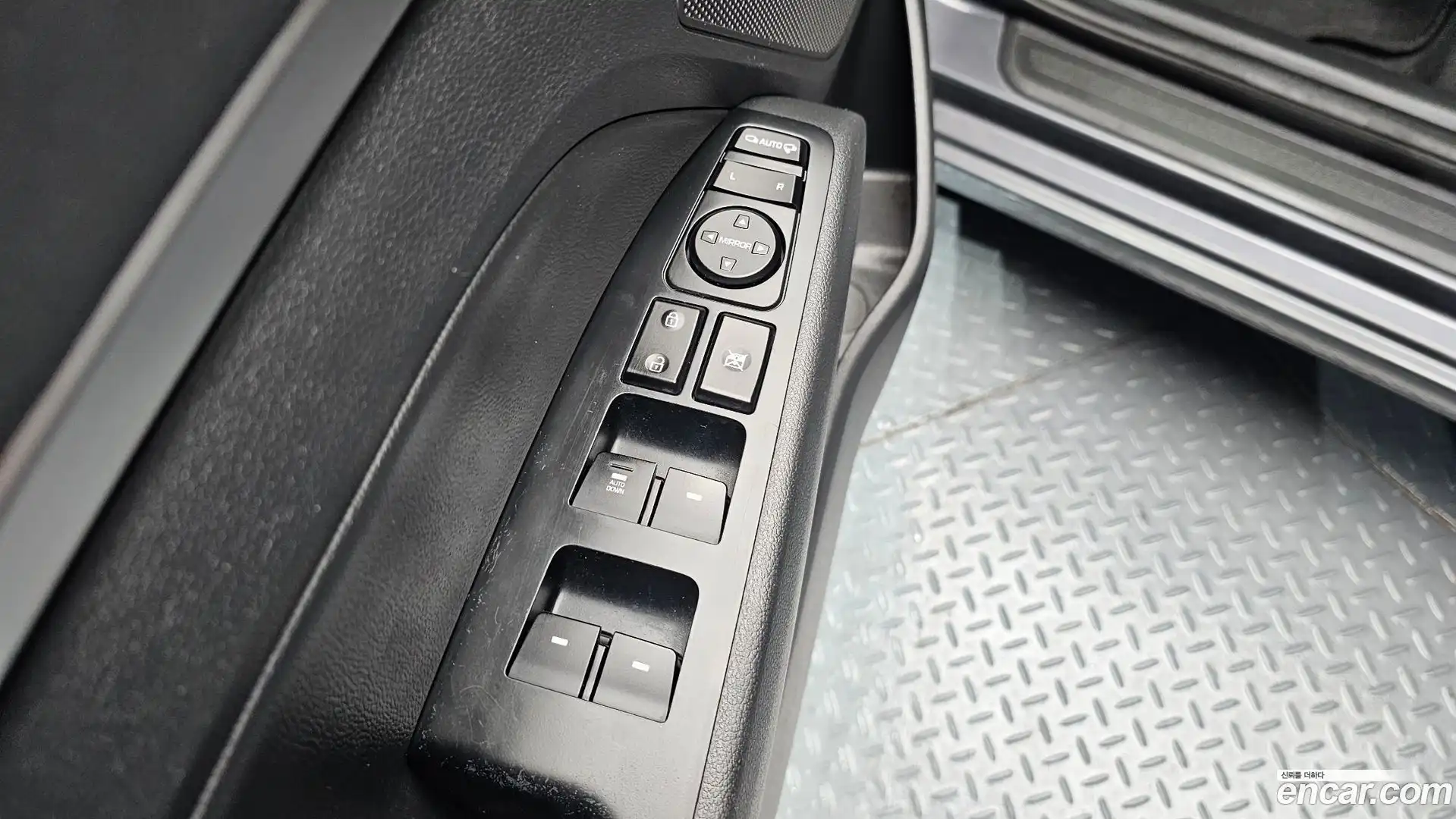 AVANTE Hyundai 2019.1-OPTION-021
