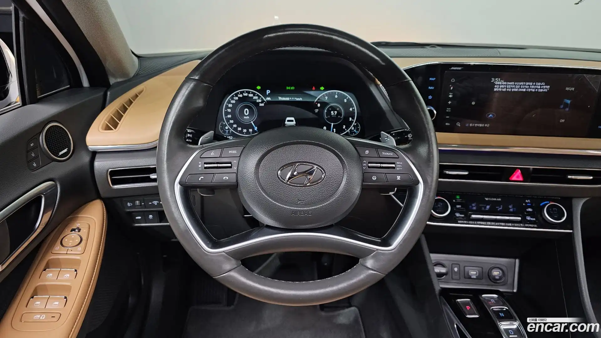 Sonata Hyundai 2019.4-OPTION-016