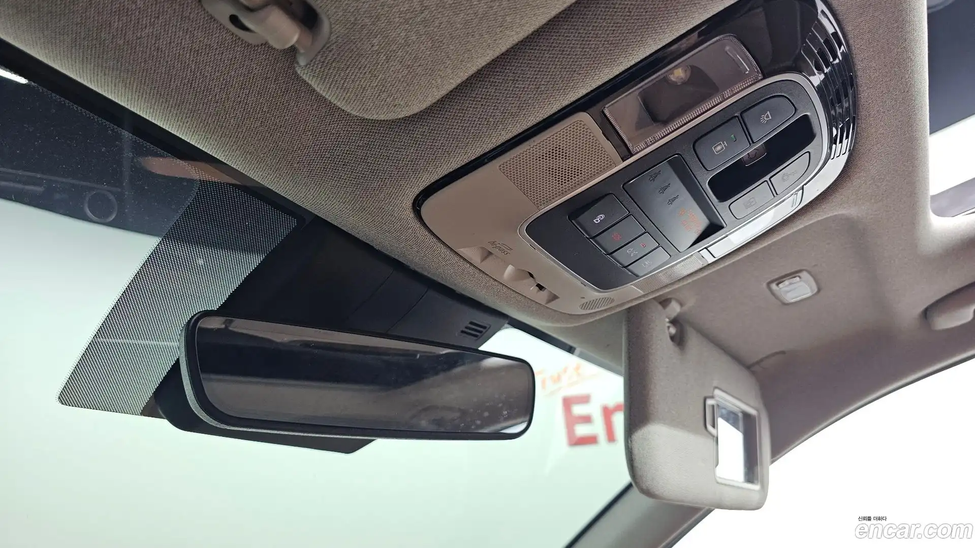 Sonata Hyundai 2019.4-OPTION-024