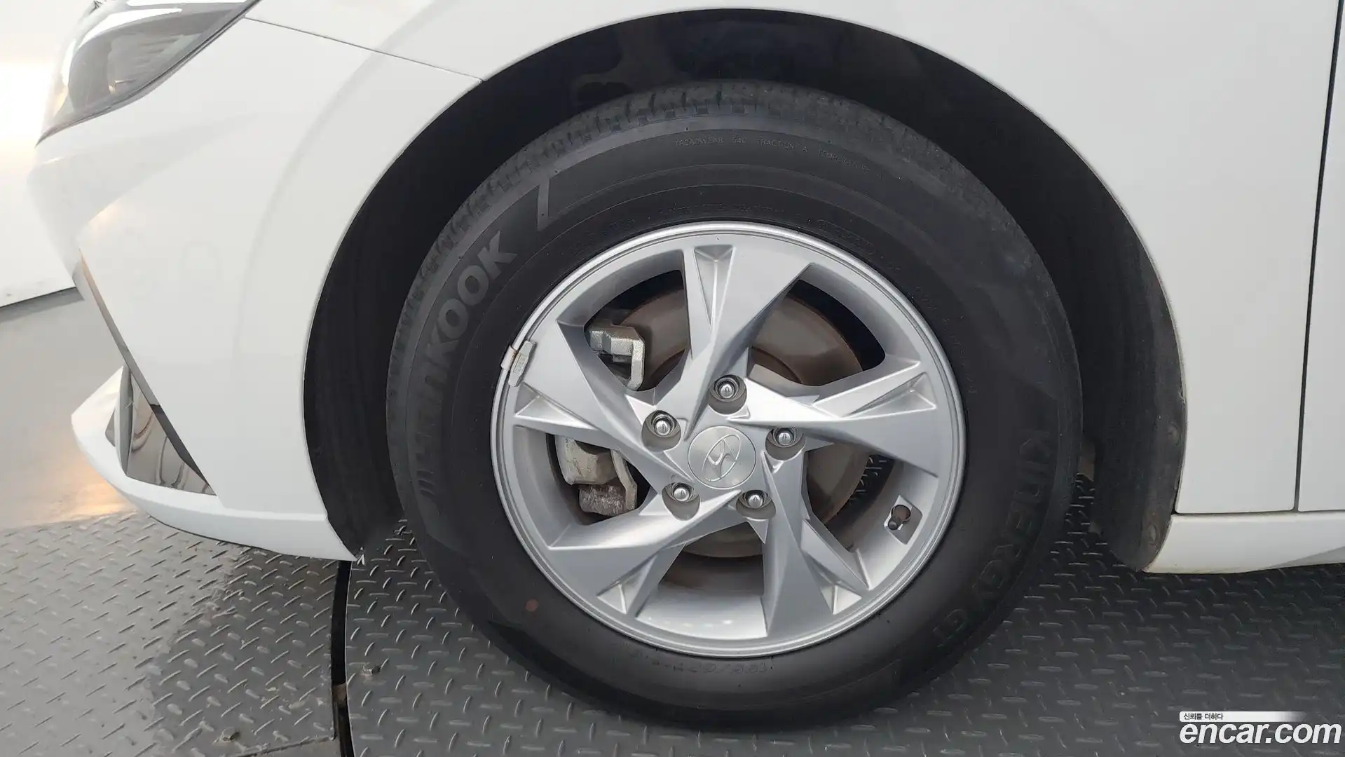 AVANTE Hyundai 2021.6-OUTER-005