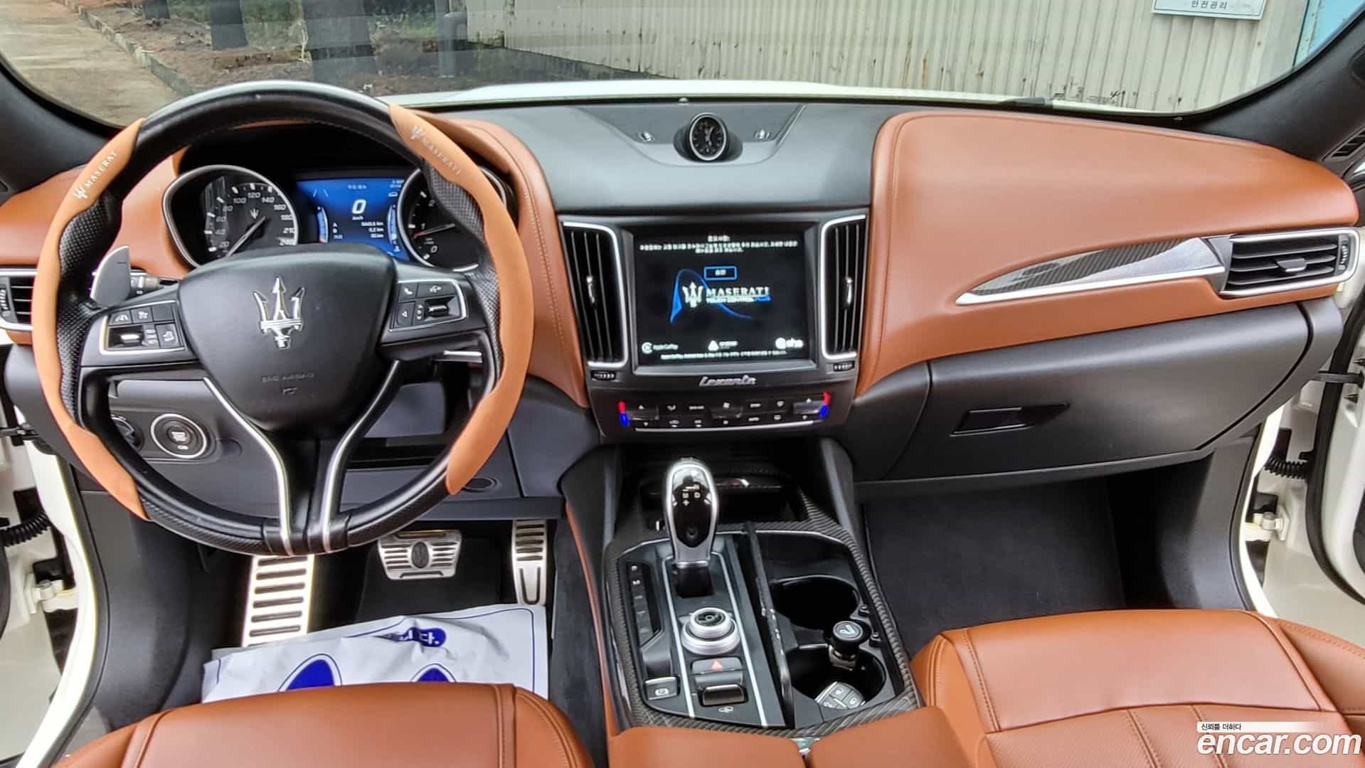 Levante Maserati 2017.11-INNER-007