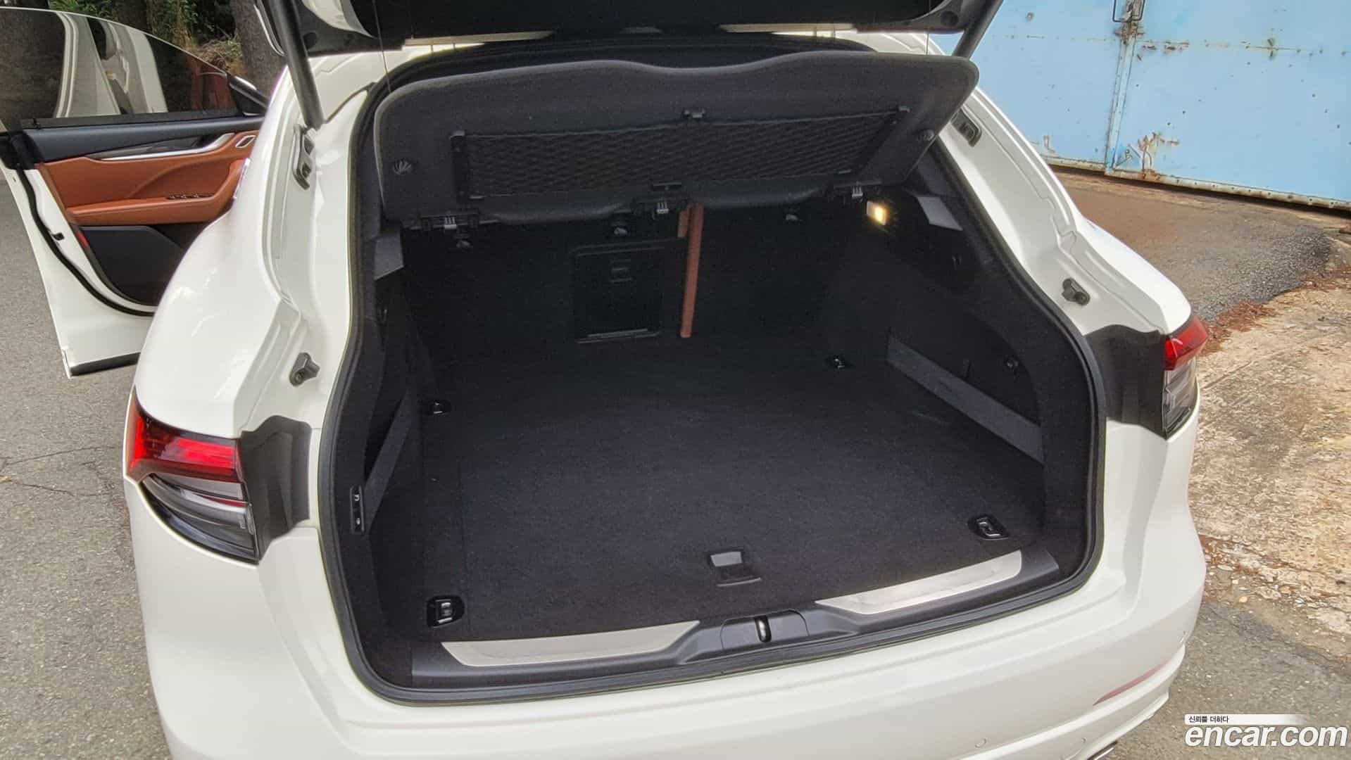 Levante Maserati 2017.11-OPTION-024