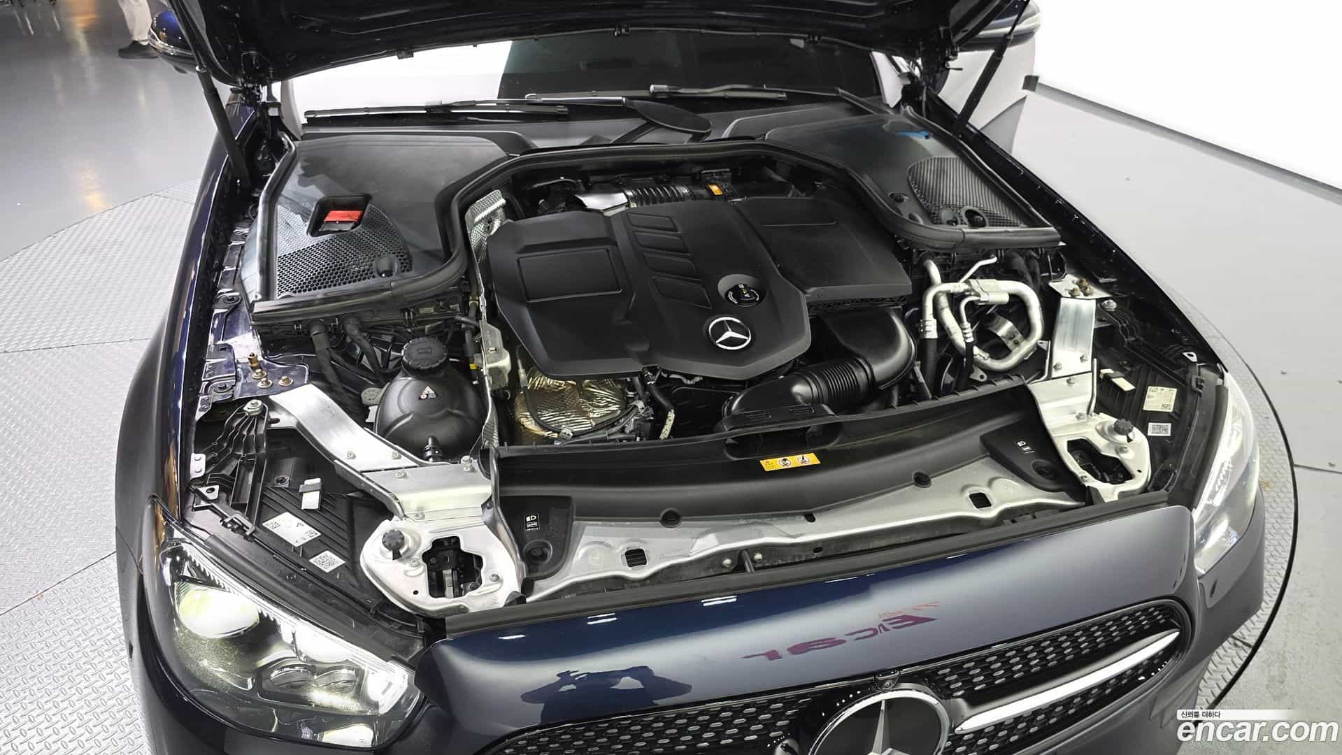 E-Class Mercedes-Benz 2022.1-OUTER-006