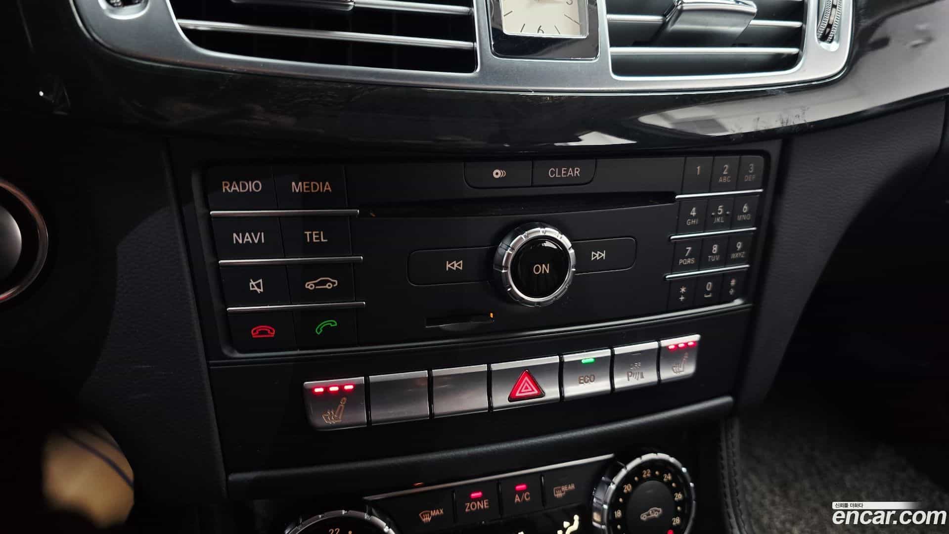 CLS-Class Mercedes-Benz 2015.6-OPTION-022