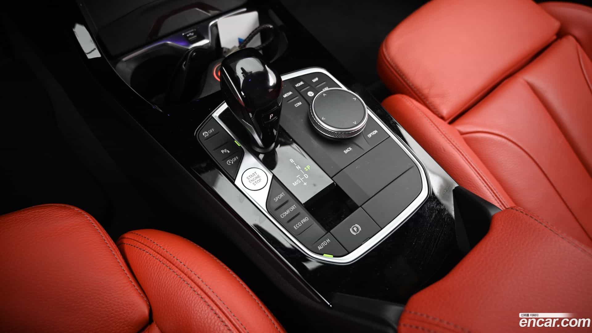 1-Series BMW 2021.6-INNER-009