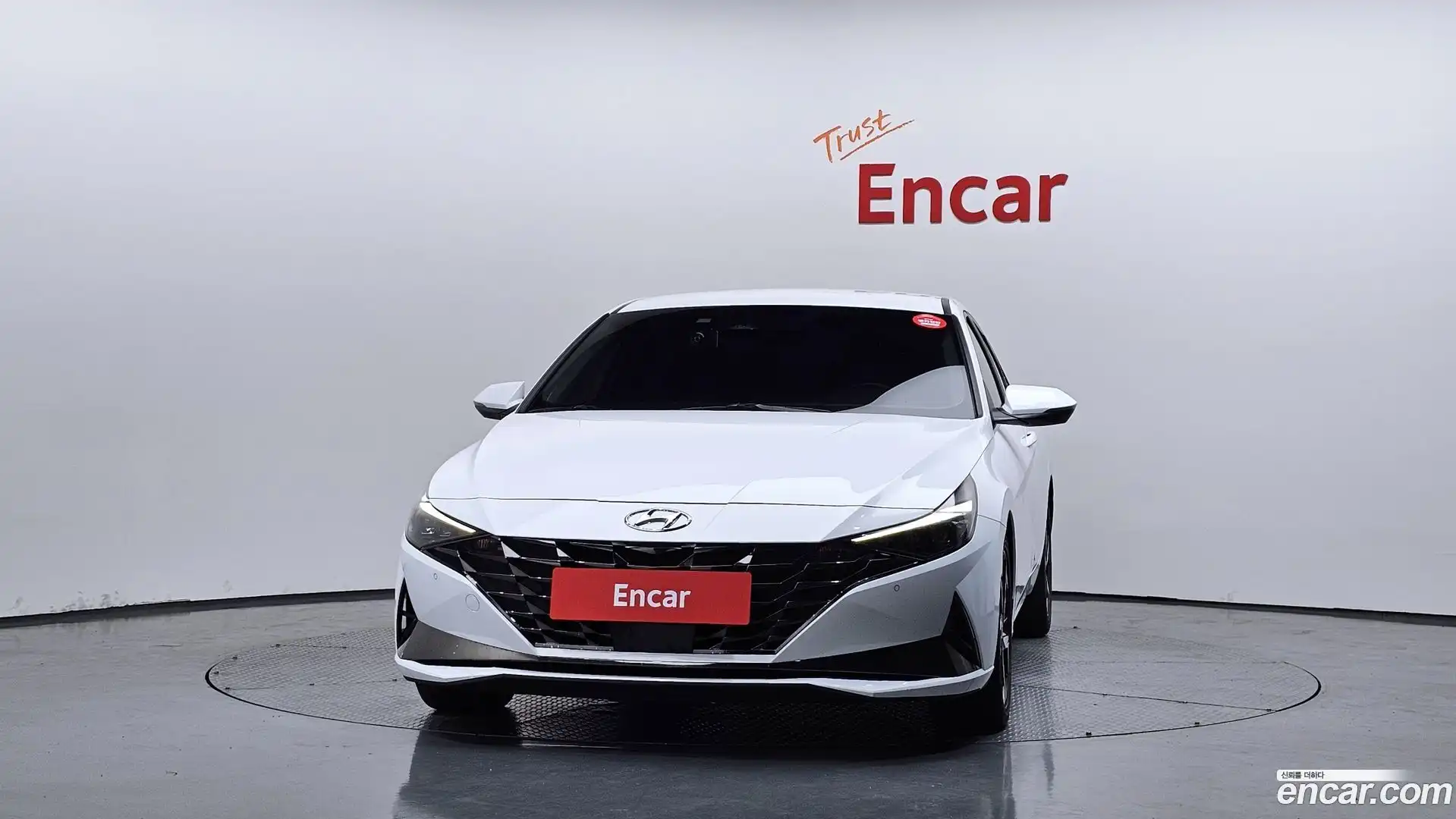 AVANTE Hyundai 2022.0-OUTER-003
