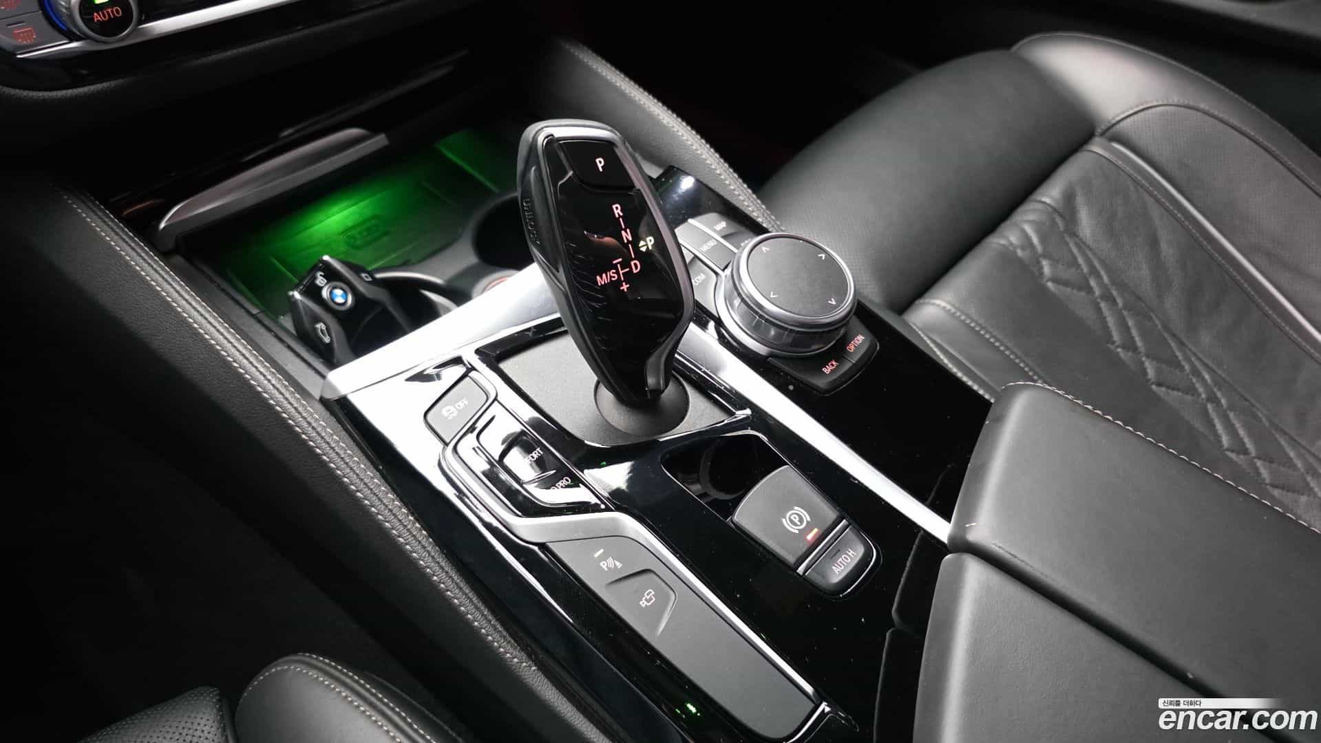 5-Series BMW 2019.6-INNER-009