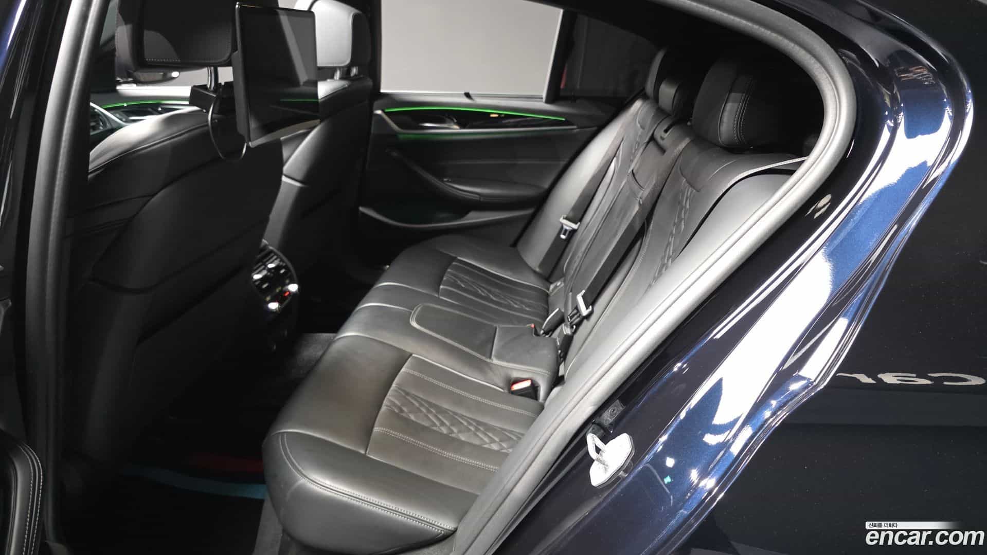 5-Series BMW 2019.6-INNER-036