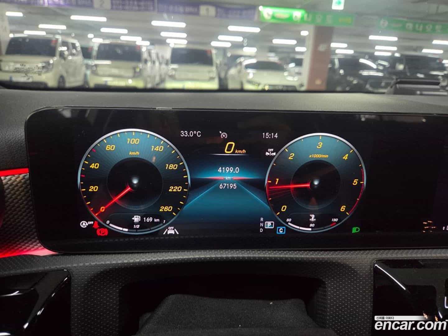 A-Class Mercedes-Benz 2022.8-OPTION-015