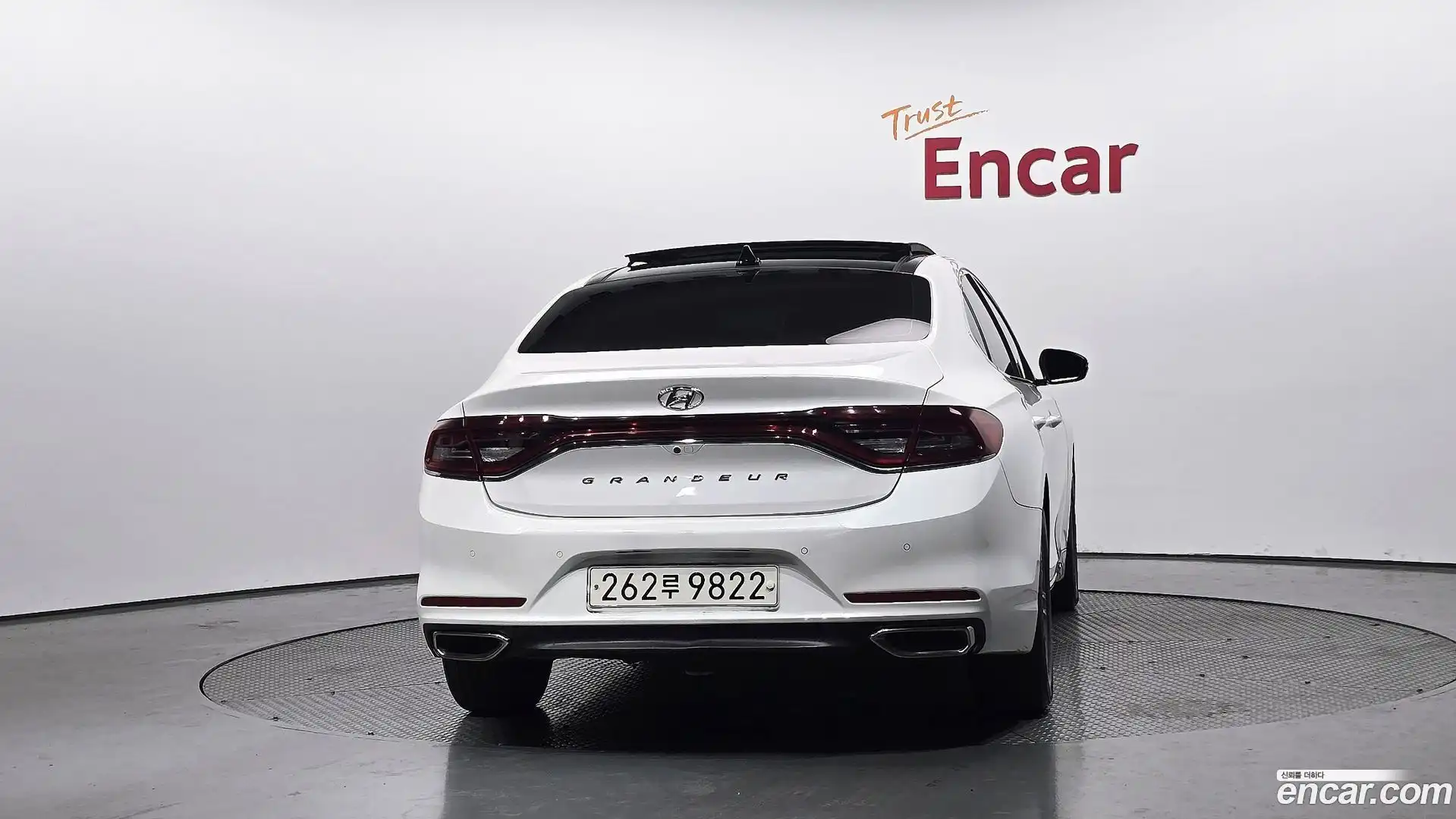 Grandeur Hyundai 2017.6-OUTER-004