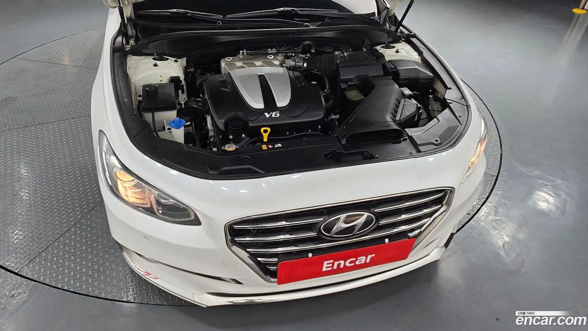 Grandeur Hyundai 2017.6-OUTER-006