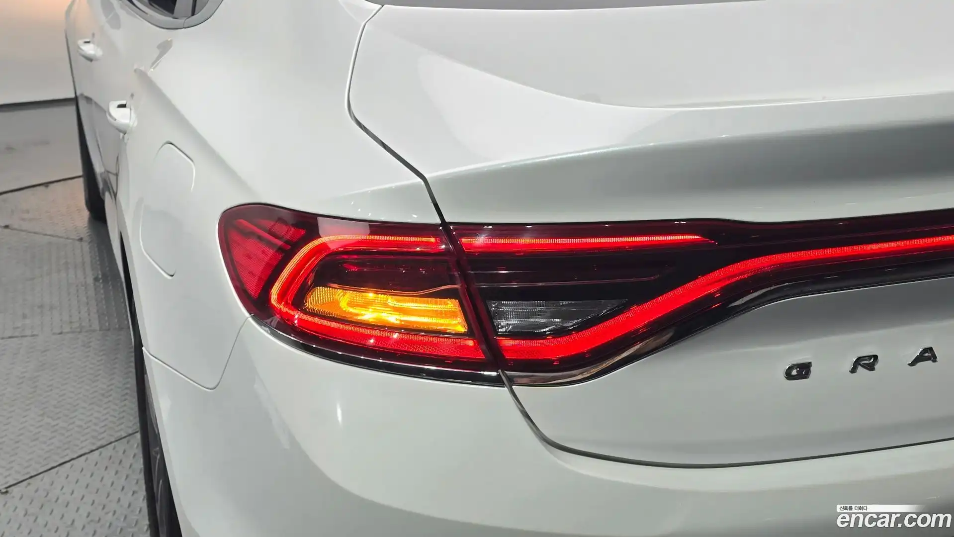 Grandeur Hyundai 2017.6-OUTER-033