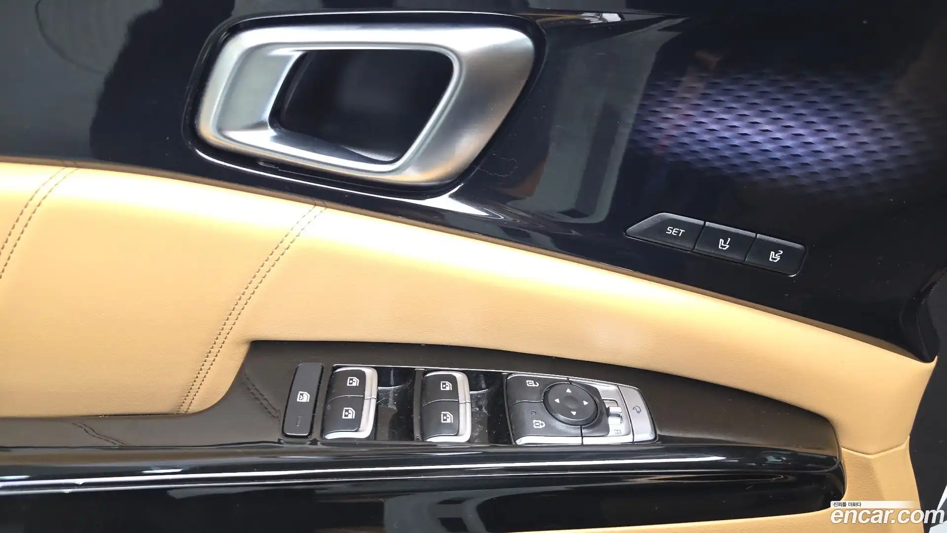 Canival Kia 2022.7-OPTION-043