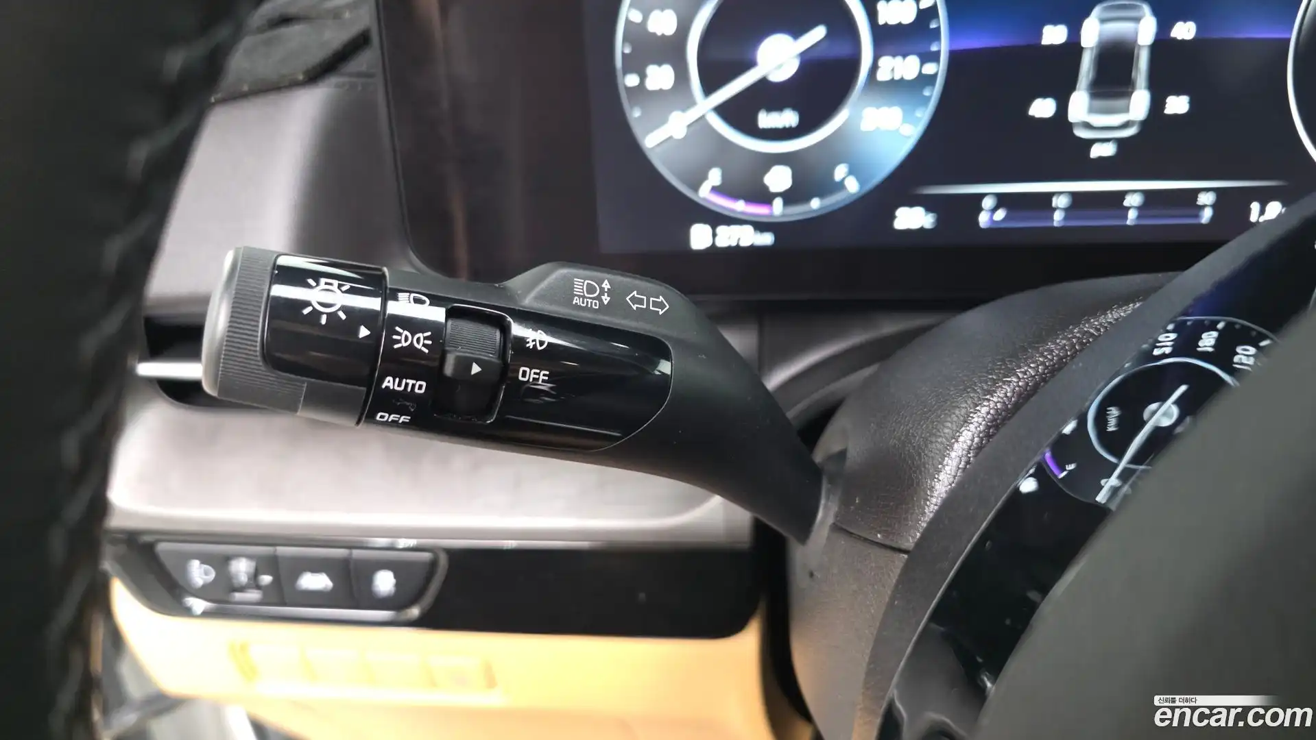 Canival Kia 2022.7-OPTION-048