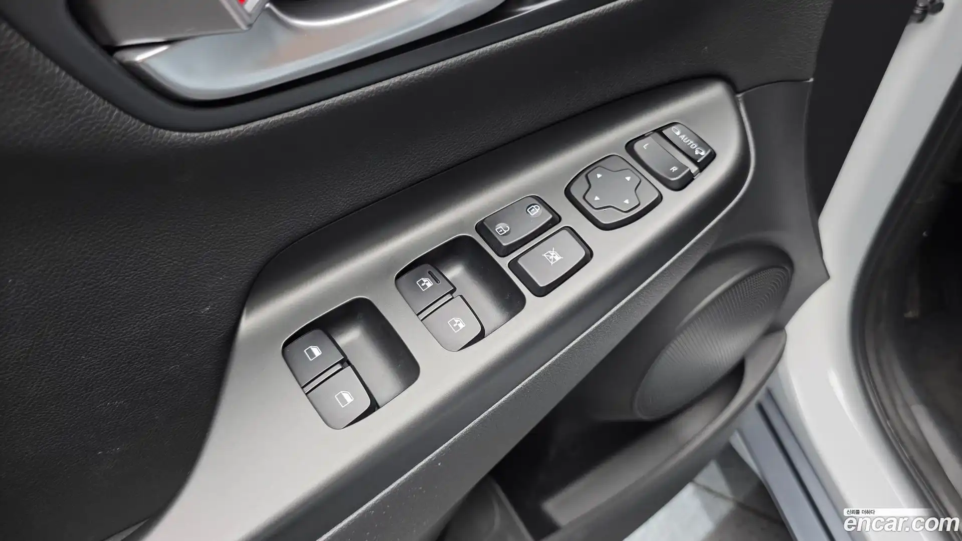 Kona Hyundai 2022.2-OPTION-021