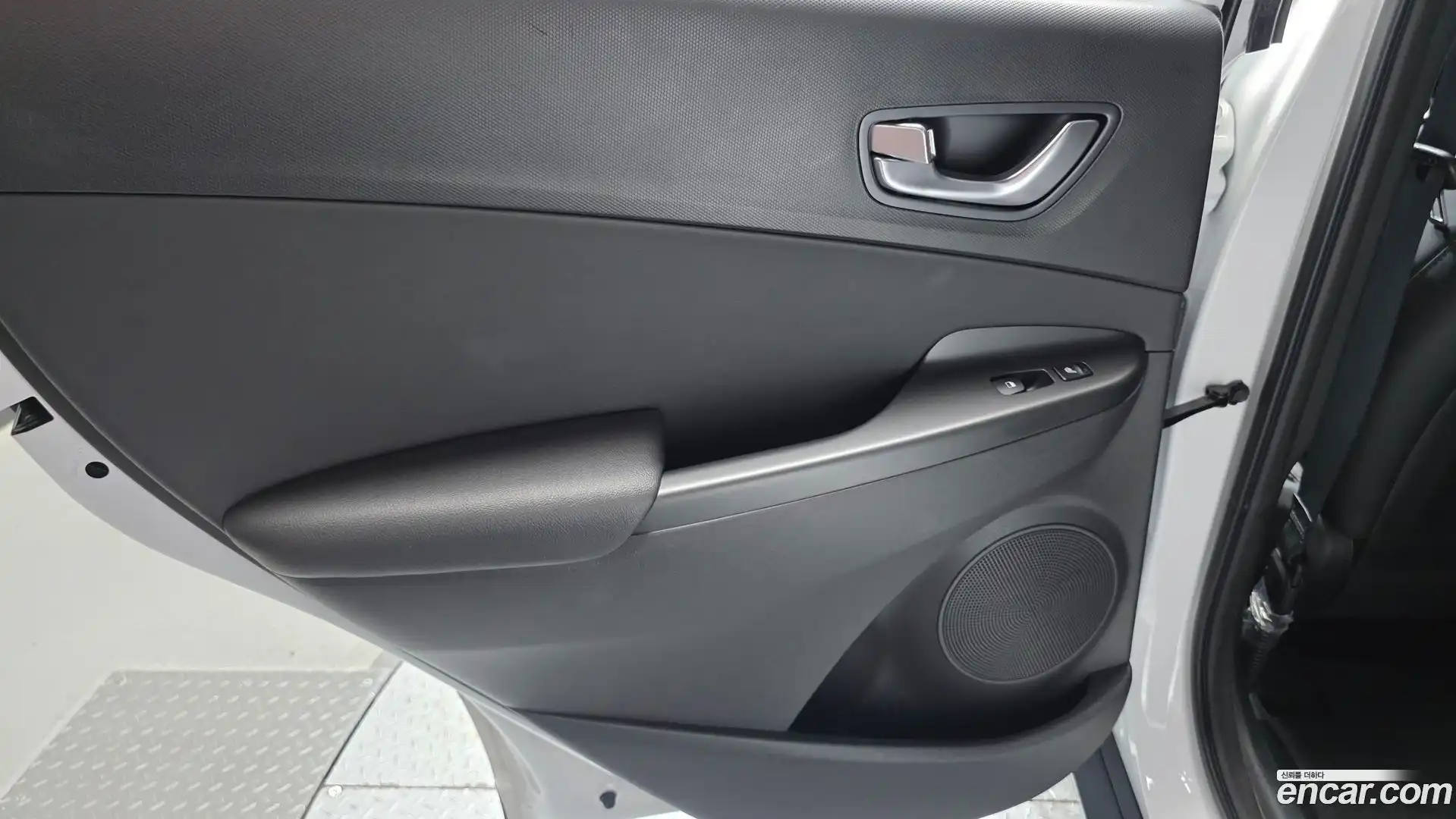 Kona Hyundai 2022.2-INNER-035