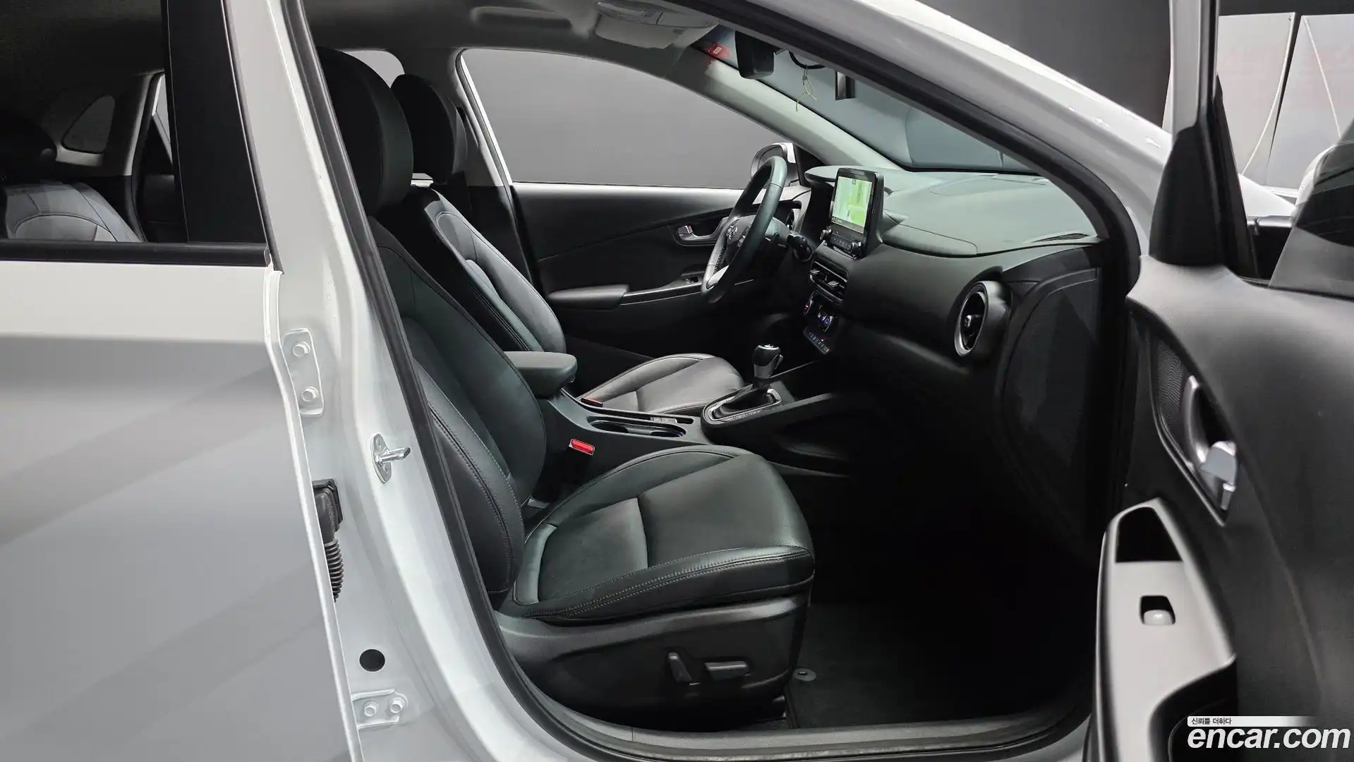 Kona Hyundai 2022.2-INNER-036