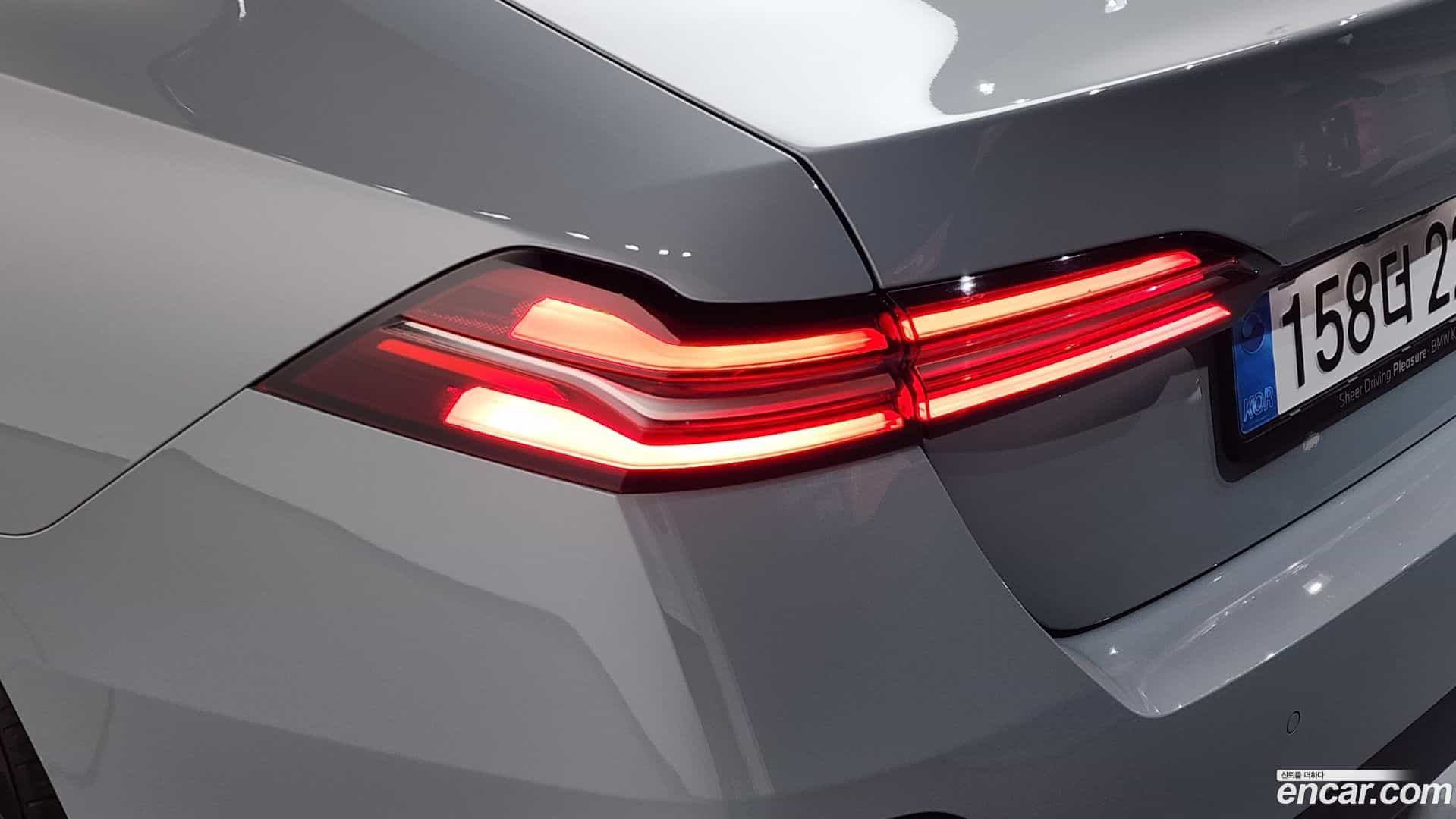 5-Series BMW 2025.6-OUTER-033