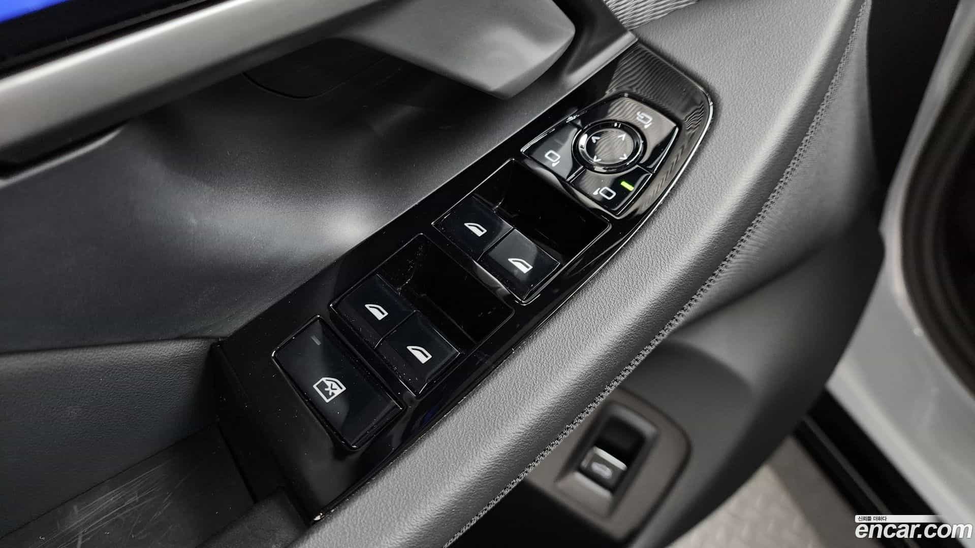 5-Series BMW 2025.6-OPTION-048
