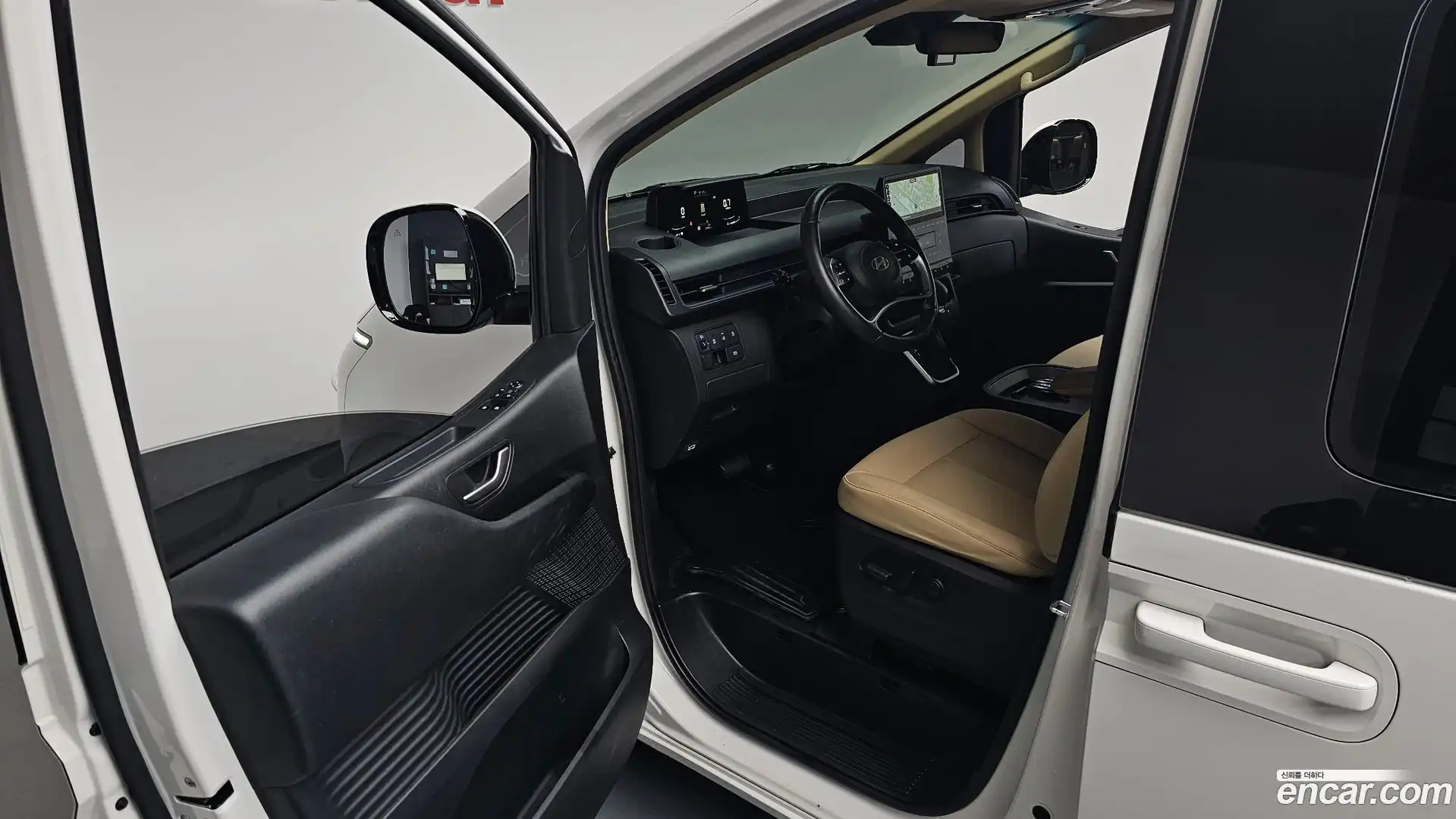 Staria Hyundai 2025.2-INNER-010