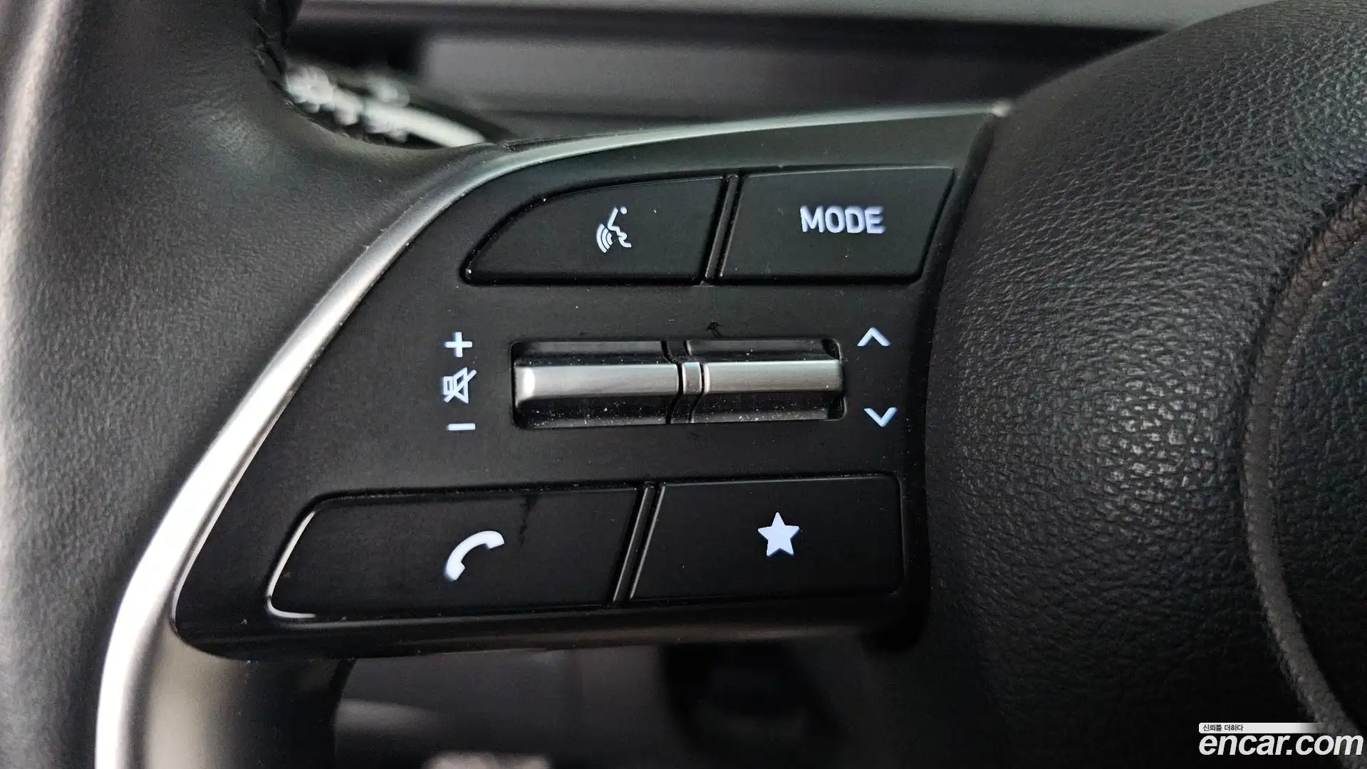 Staria Hyundai 2025.2-OPTION-040