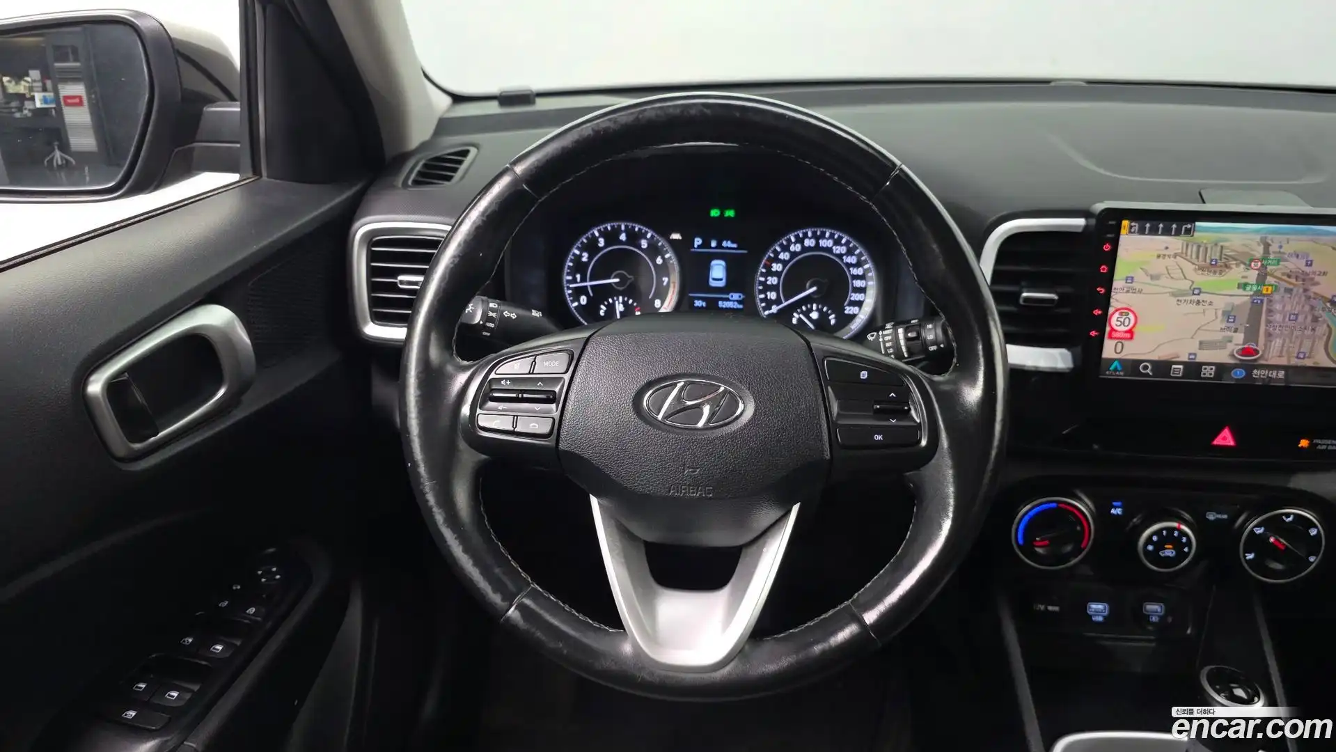 Venue Hyundai 2020.8-OPTION-019