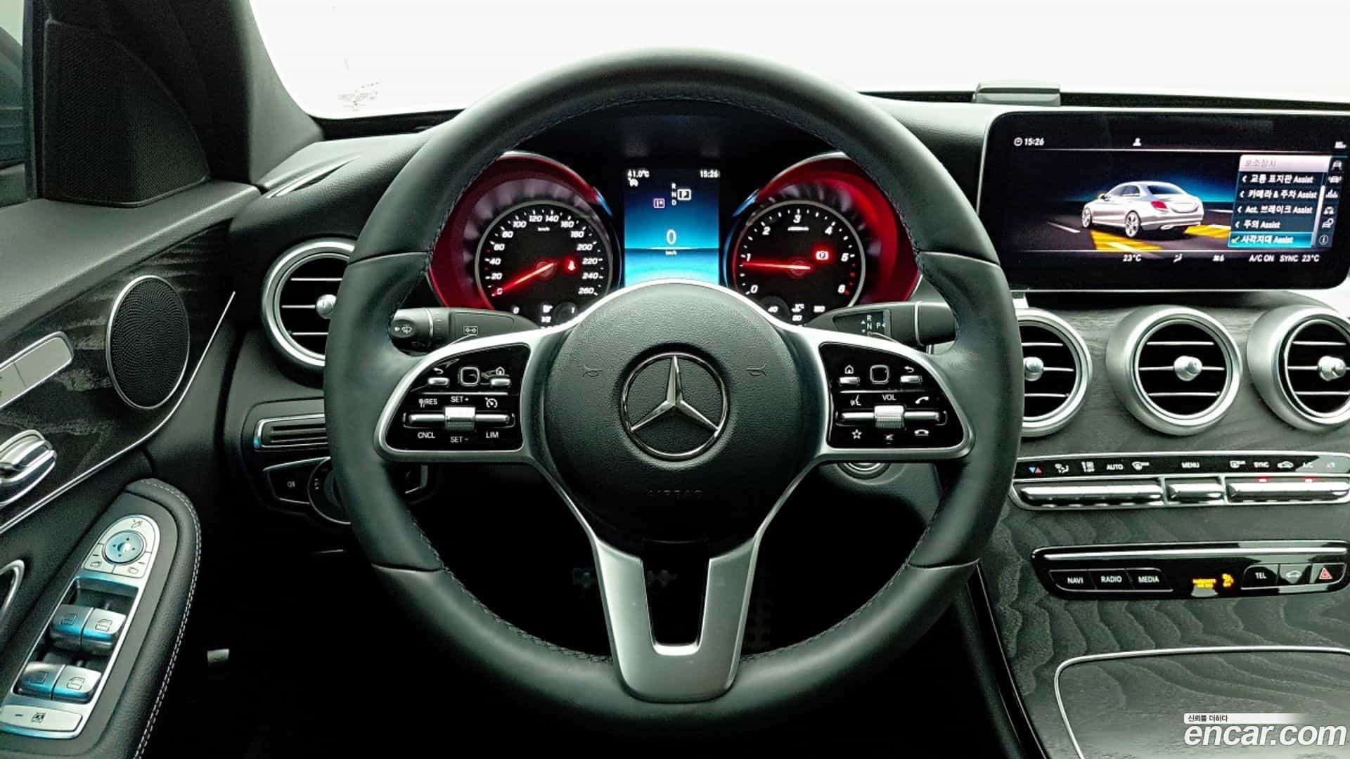 C-Class Mercedes-Benz 2019.3-INNER-009