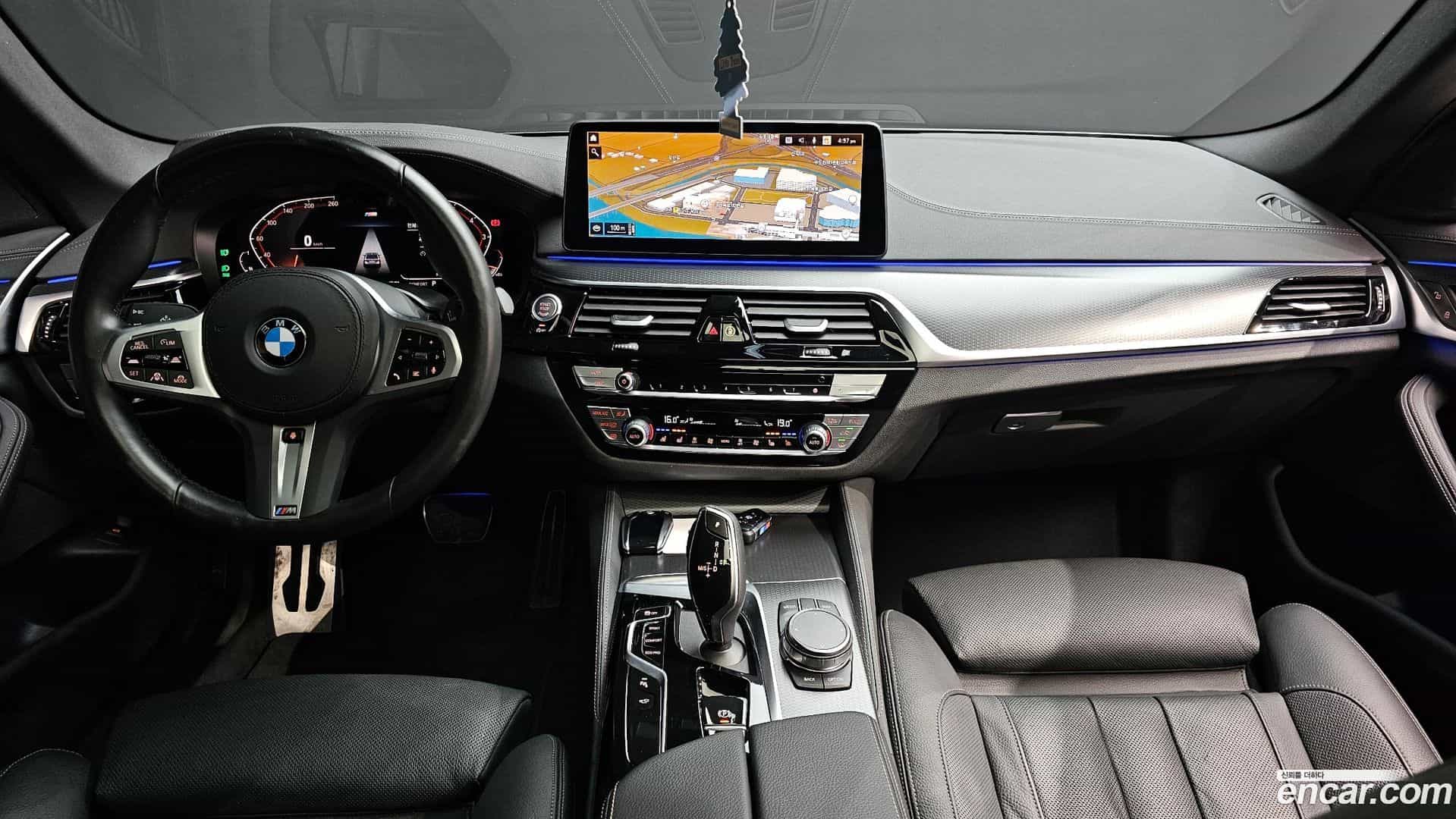 5-Series BMW 2023.2-INNER-007