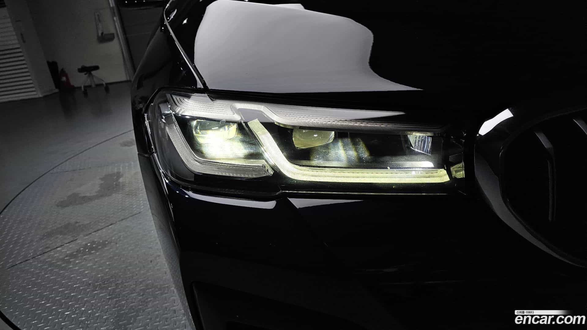 5-Series BMW 2023.2-OUTER-032